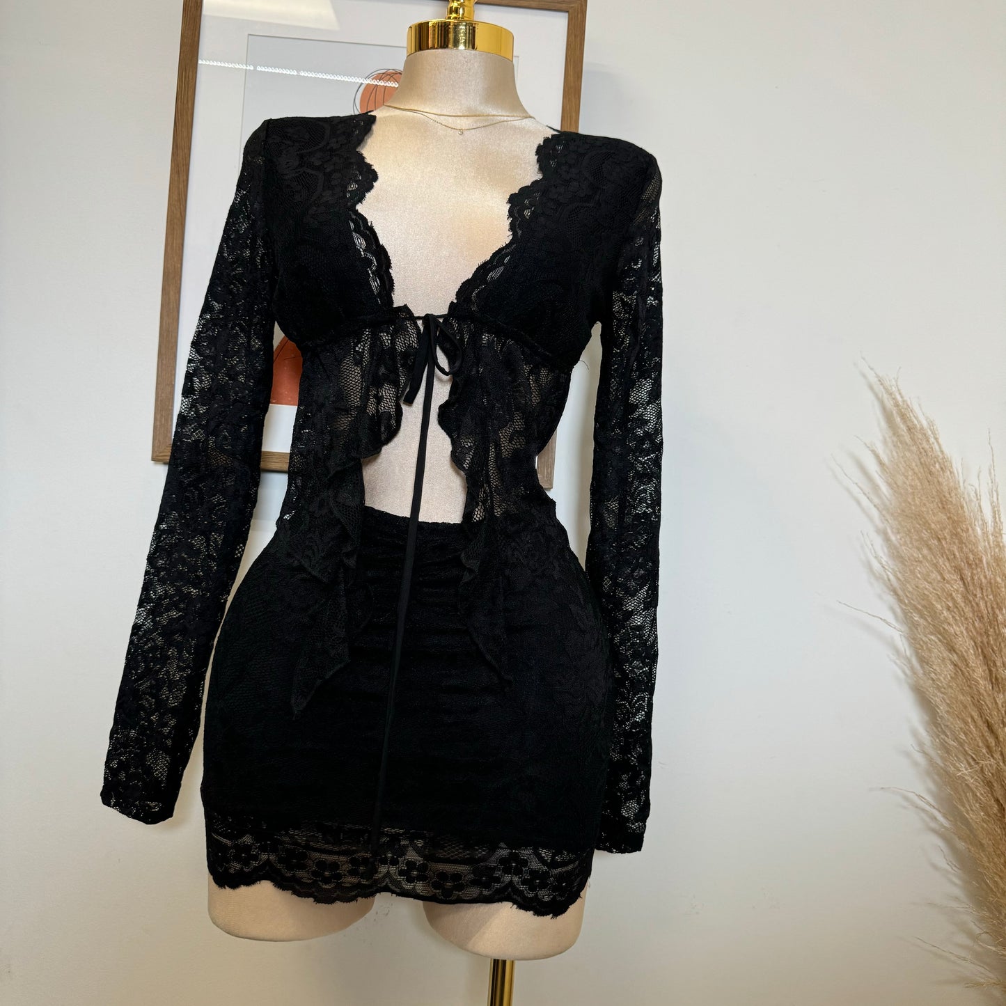 Sexy Lace Skirt-Black