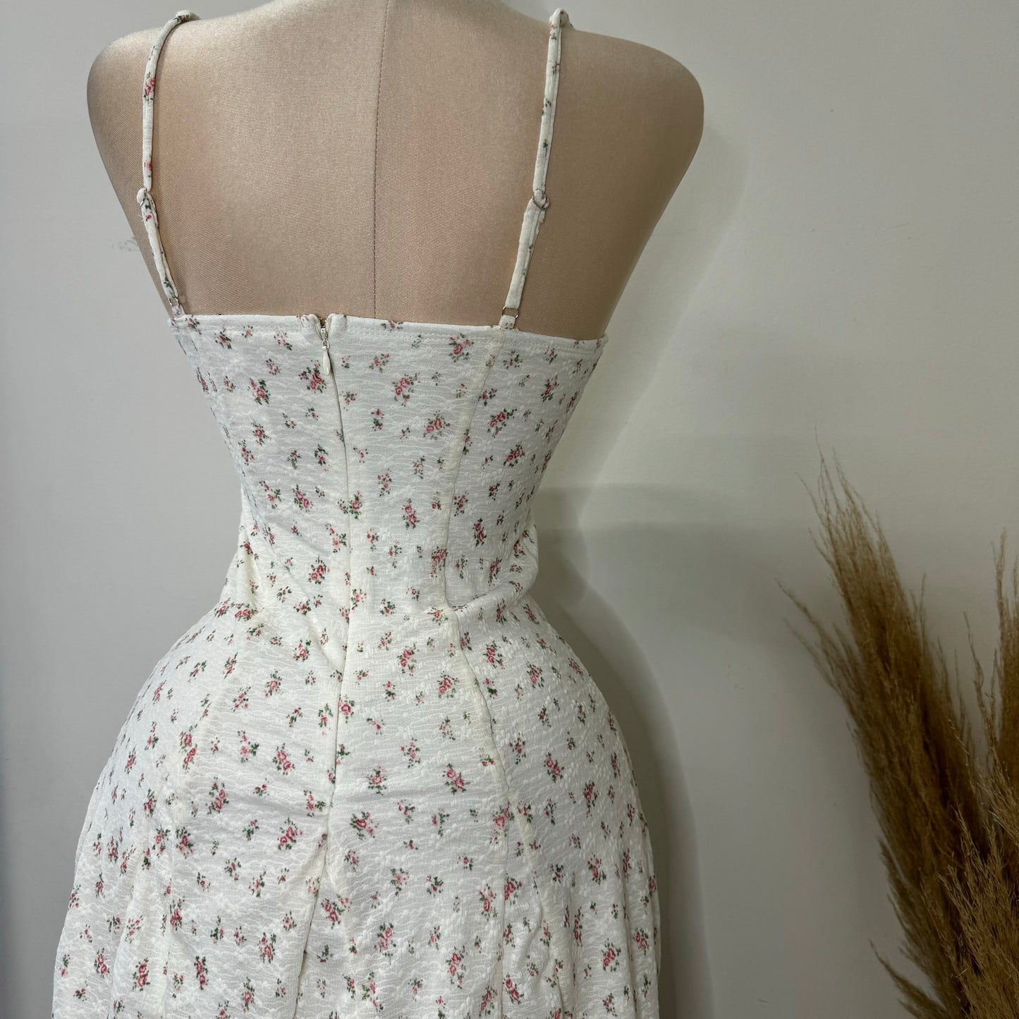 Coqueta Floral Mini Dress-Cream