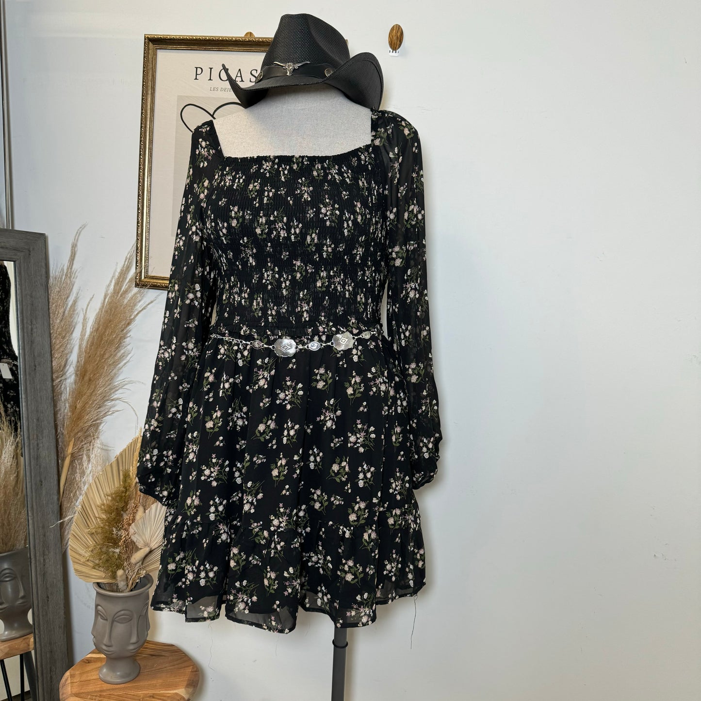 Plus size Long Sleeve Dress-Black