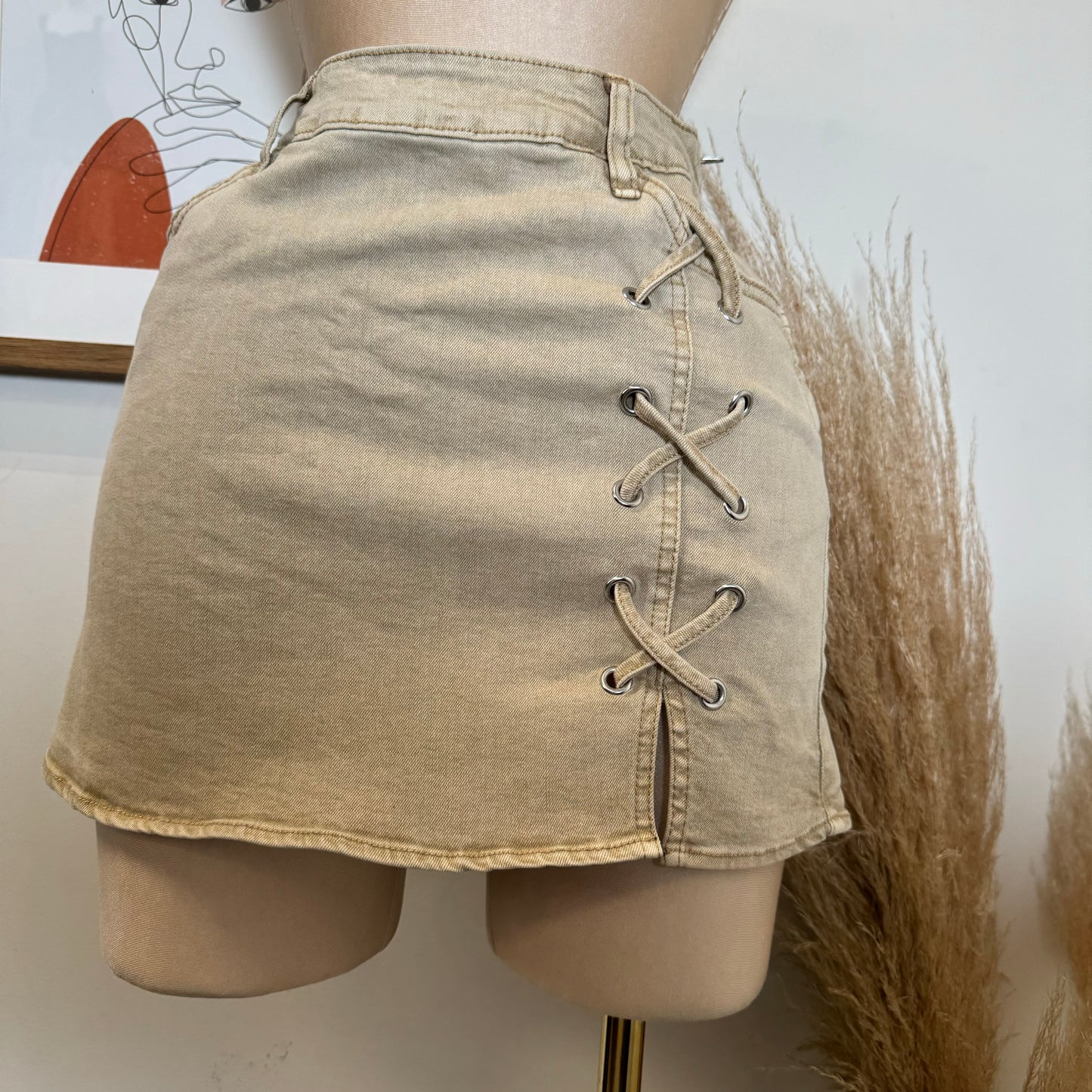 Chica Sexy Denim Skirt-Khaki