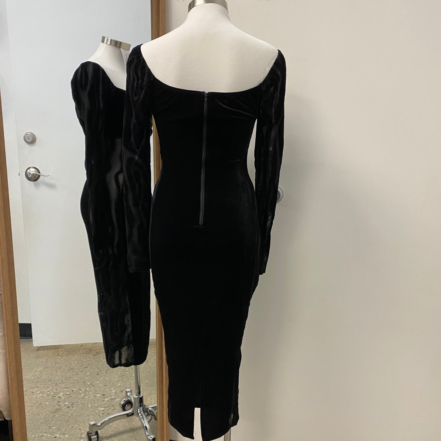 Teresa Dress-Black