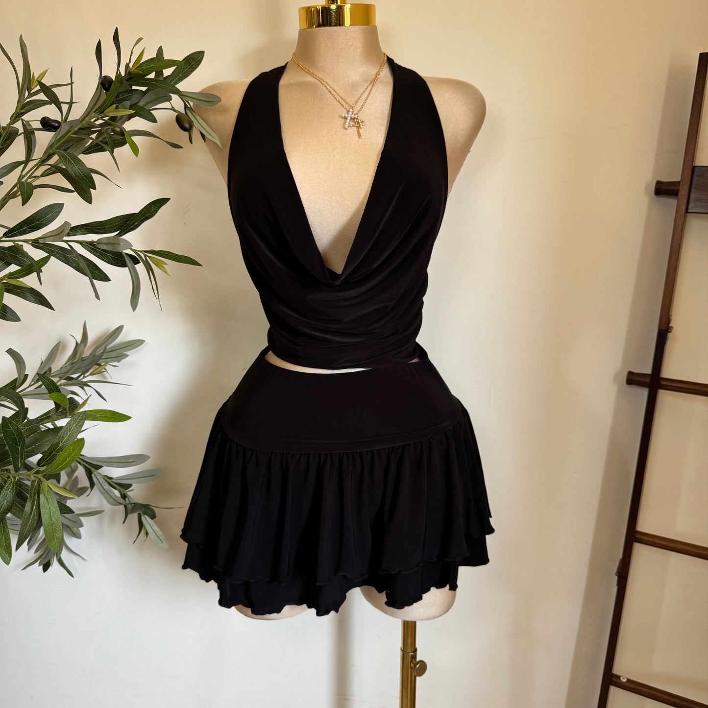 Cowl Halter Skirt Set -black