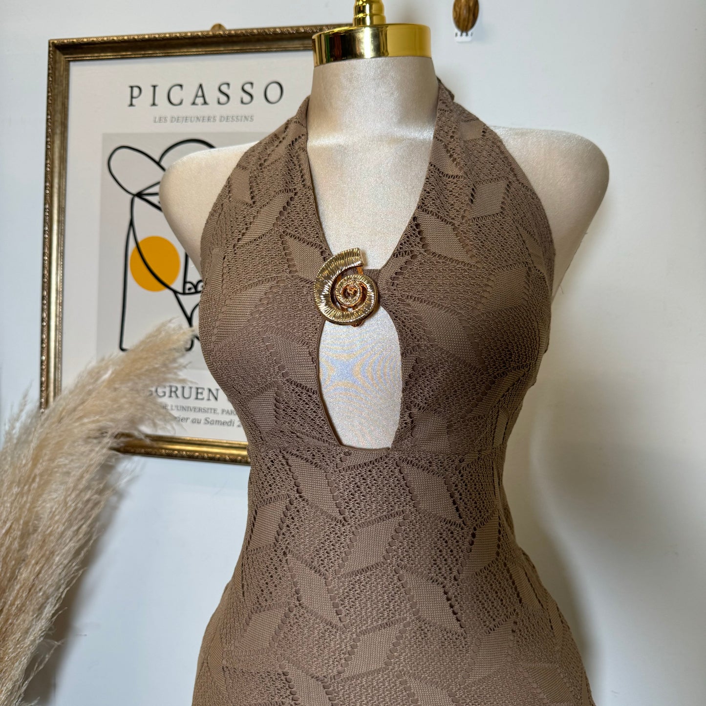 Sole texture knit with Hardware trim Dress-Mocha