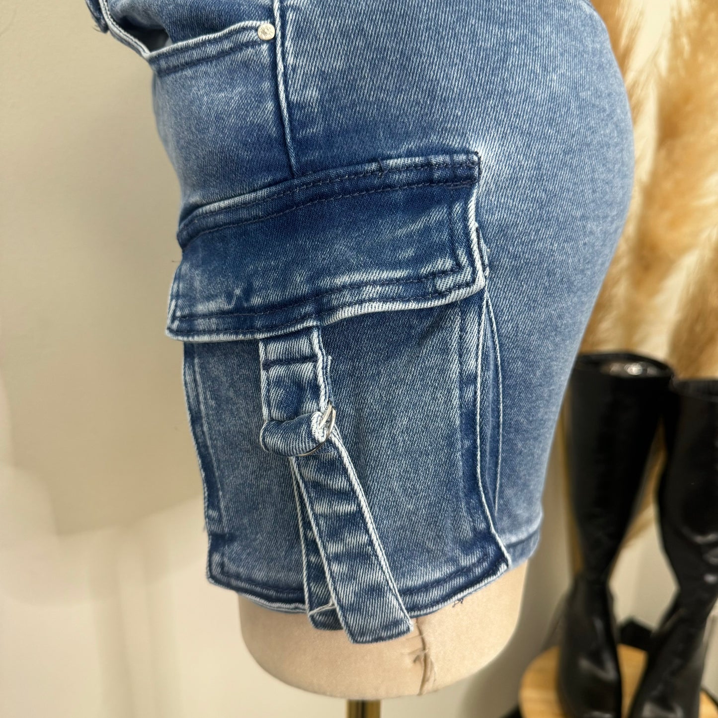 90398 Cargo Mini Skirt-Medium Wash