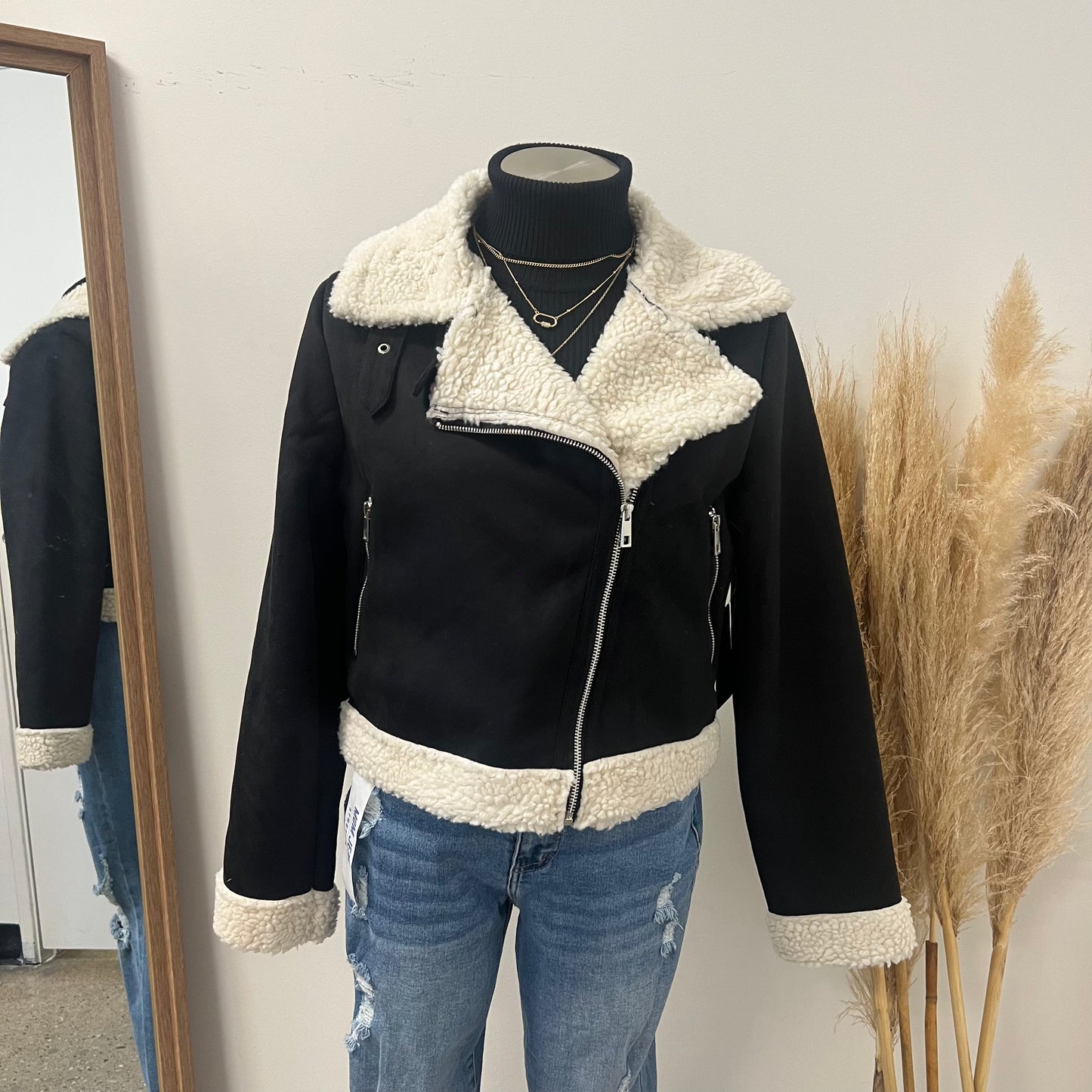 Arenas Faux Sherpa Jacket
