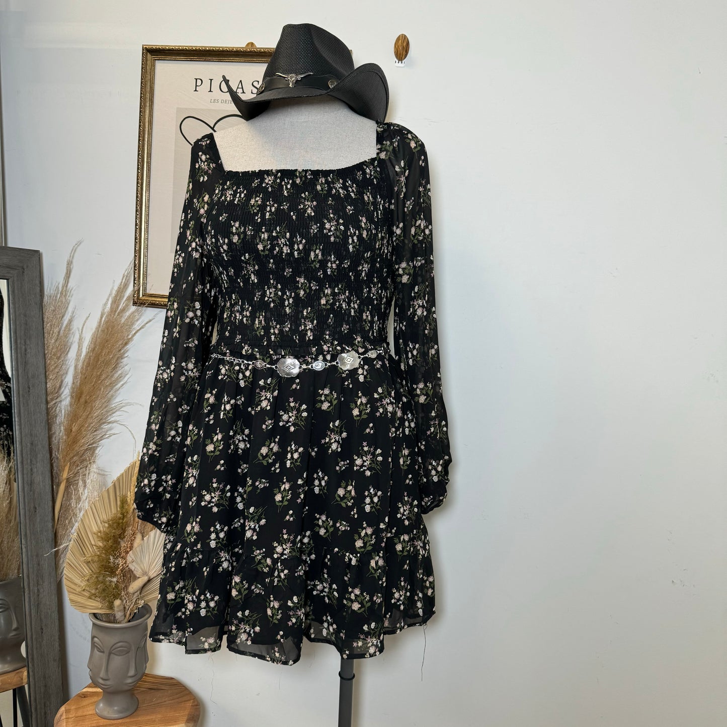 Plus size Long Sleeve Dress-Black