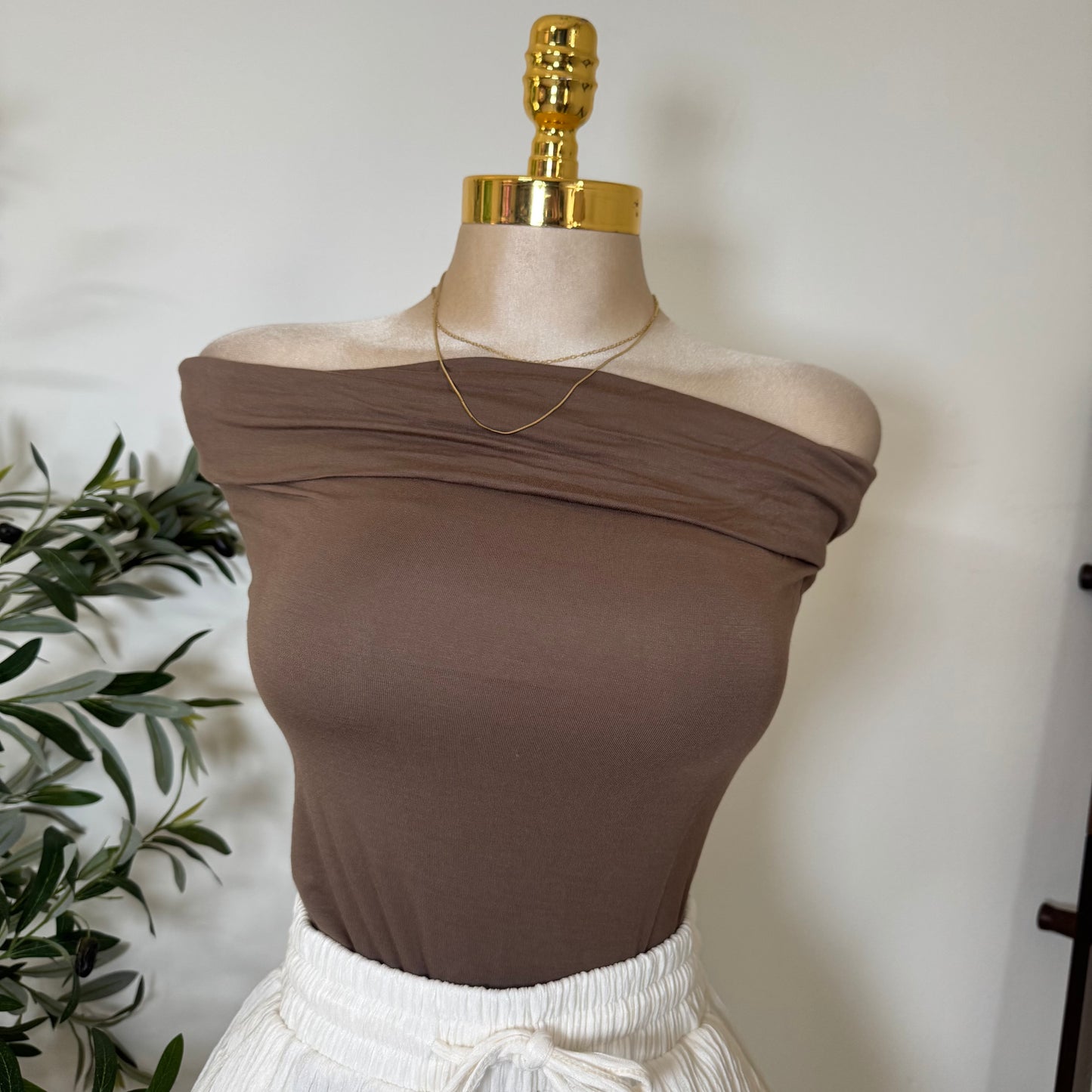 Off shoulder Double layered Top-Browm