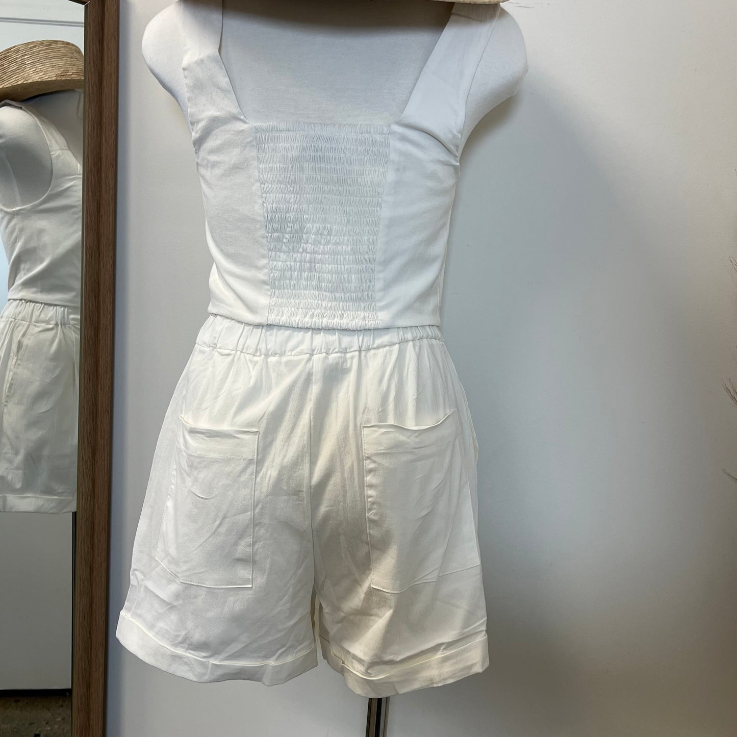 Aurora Linen Set-White