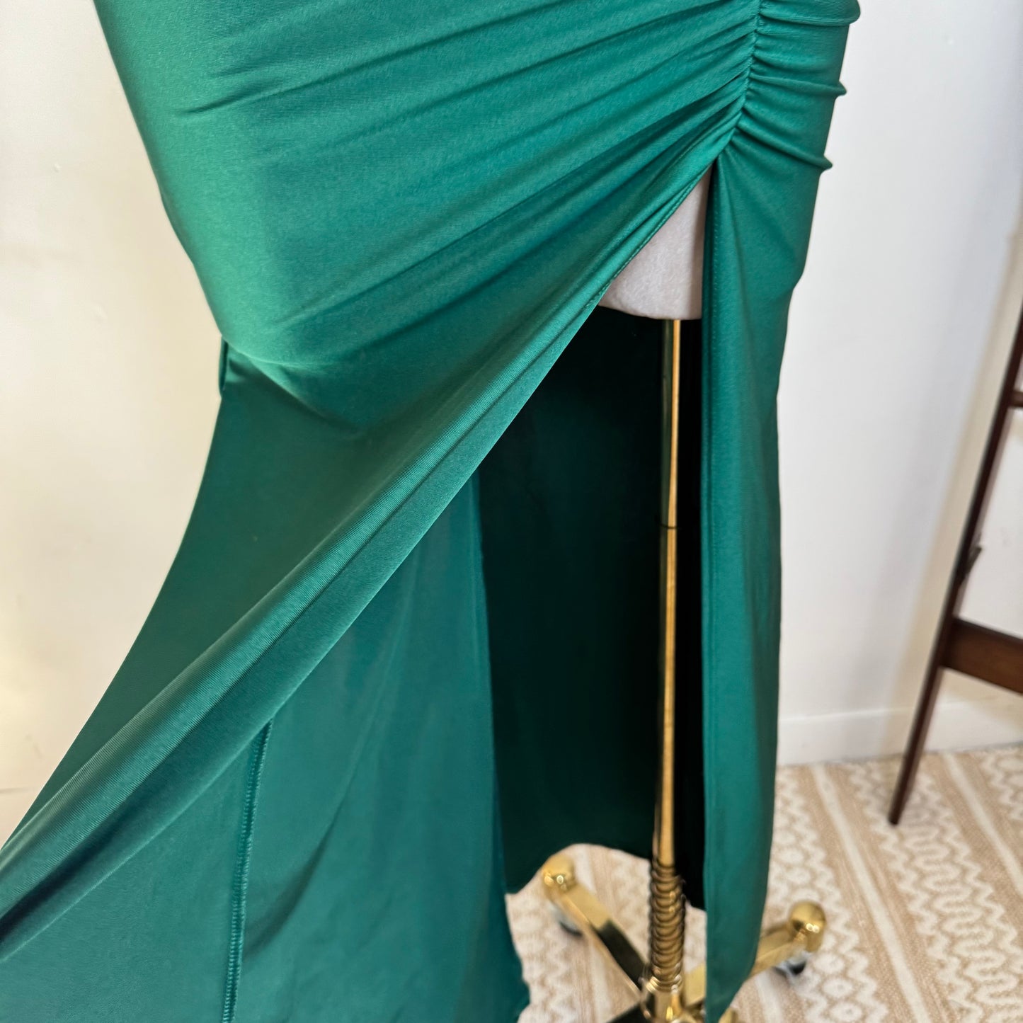 Off Shoulder Gala Dress-Esmerald