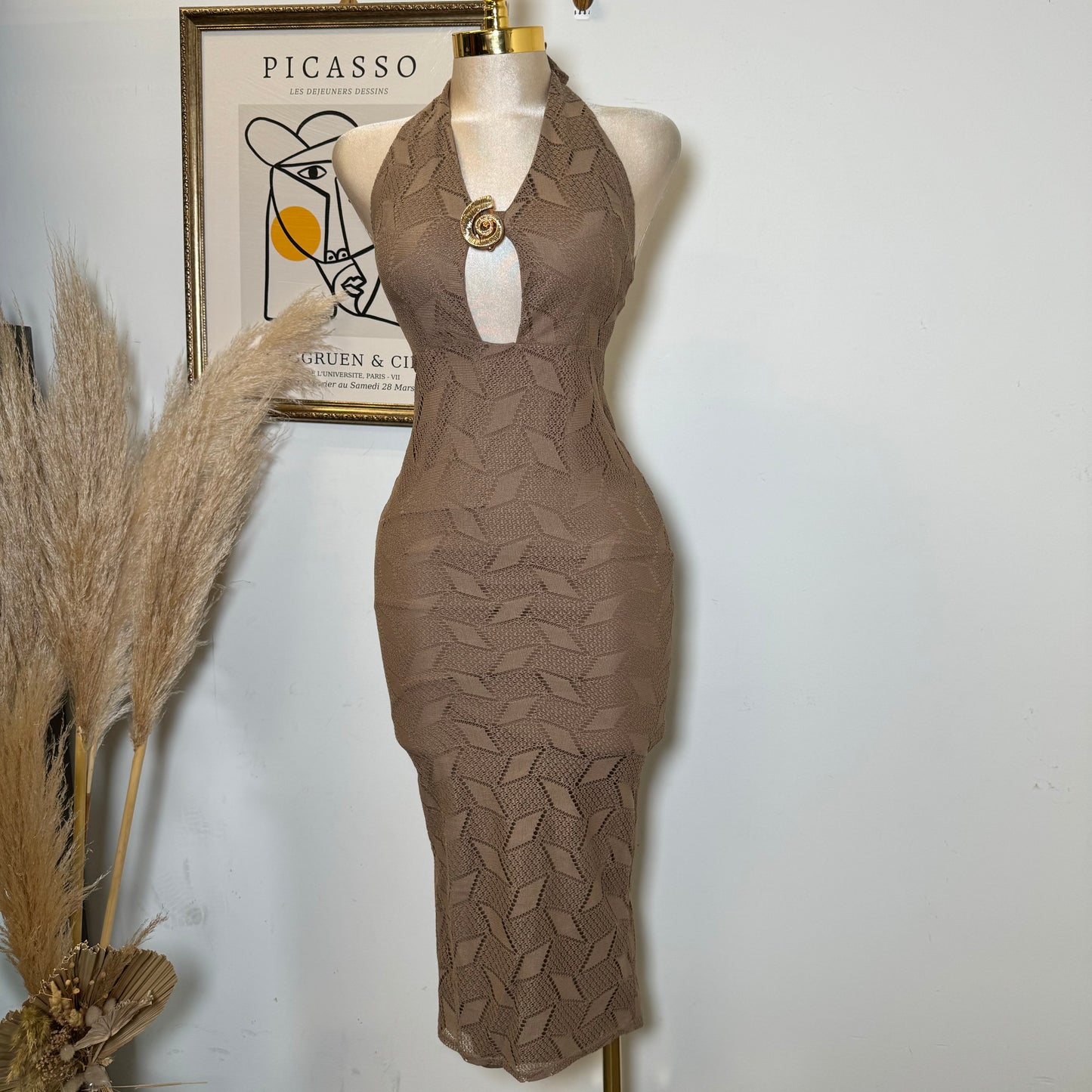 Sole texture knit with Hardware trim Dress-Mocha