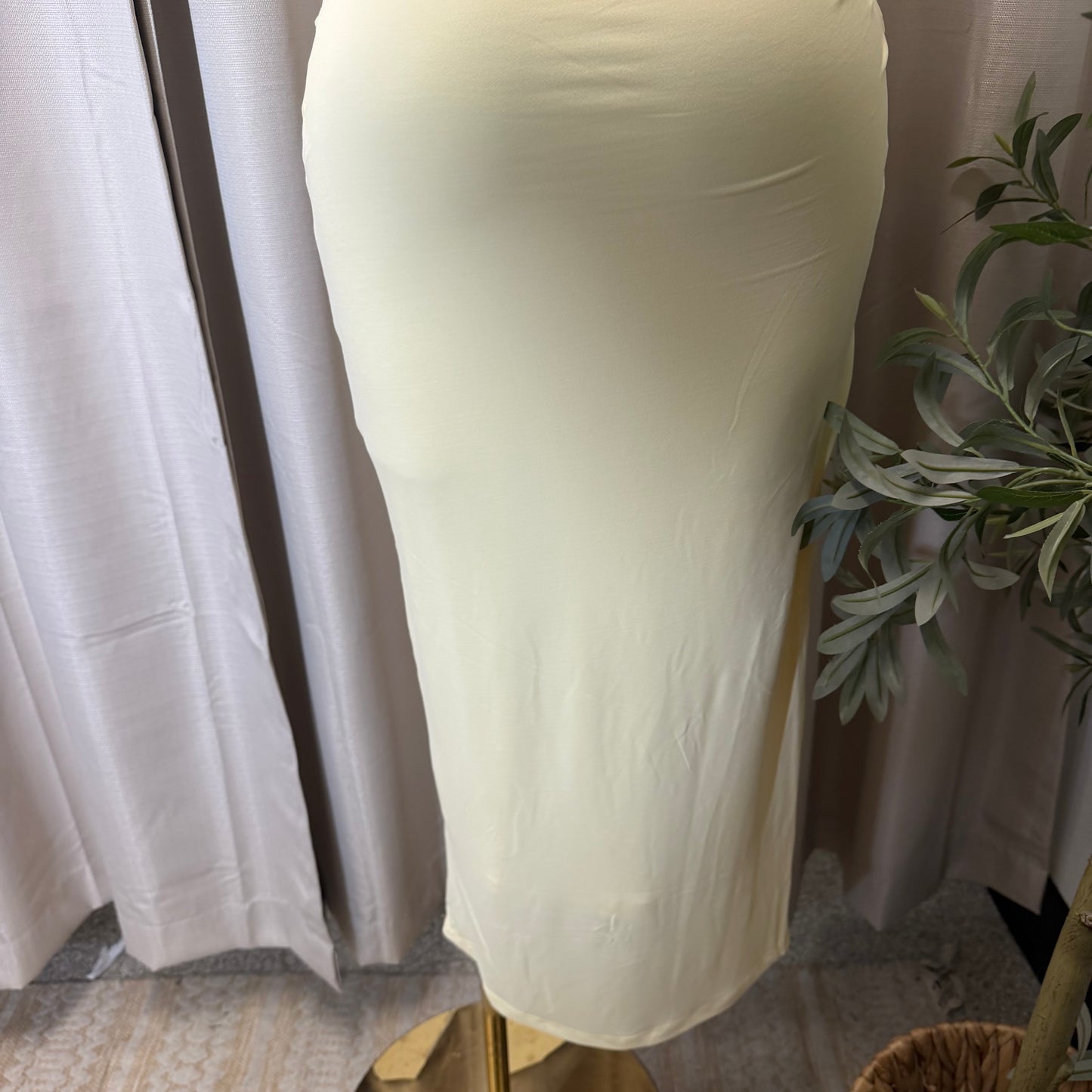 Asymmetric shoulder Gold Detail-Butter Cream
