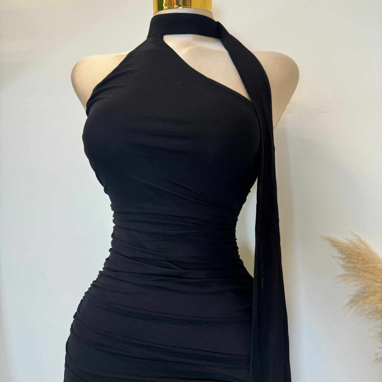 Evonne Dress-Black