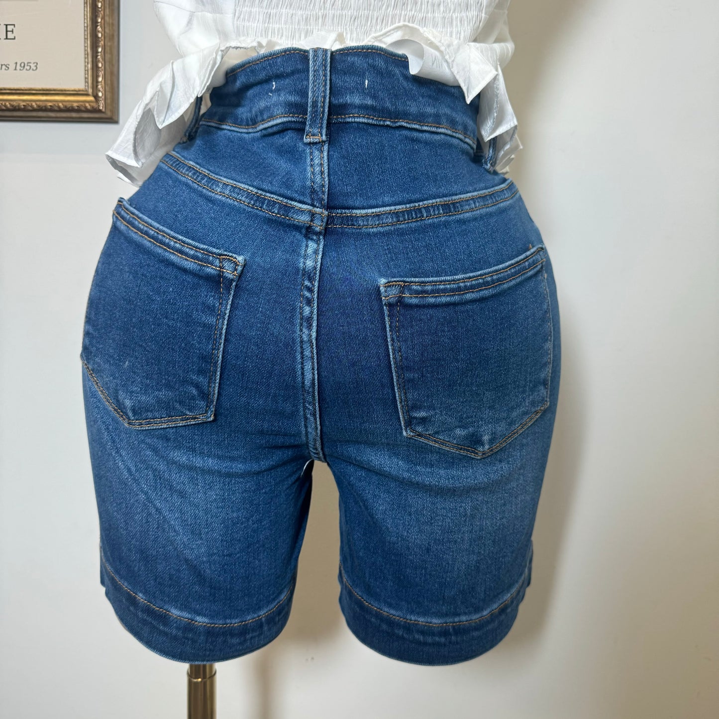 Mom Shorts-Médium Wash