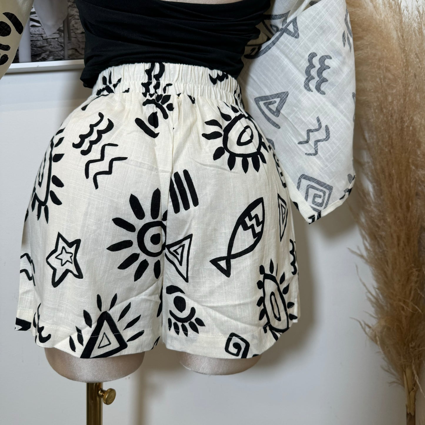 Solecito Short Two Piece Set-Black/Beige
