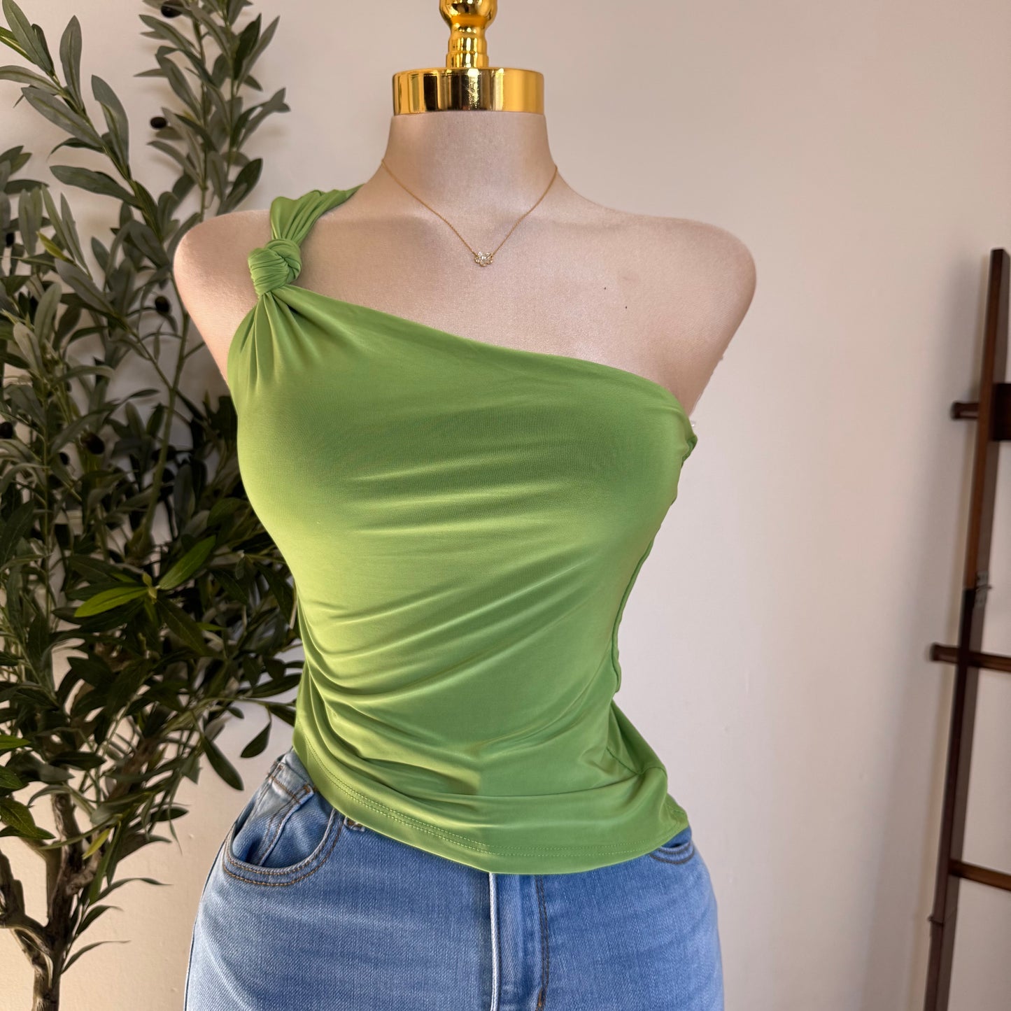 One shoulder knotted Asymmetrical Top-Avocado