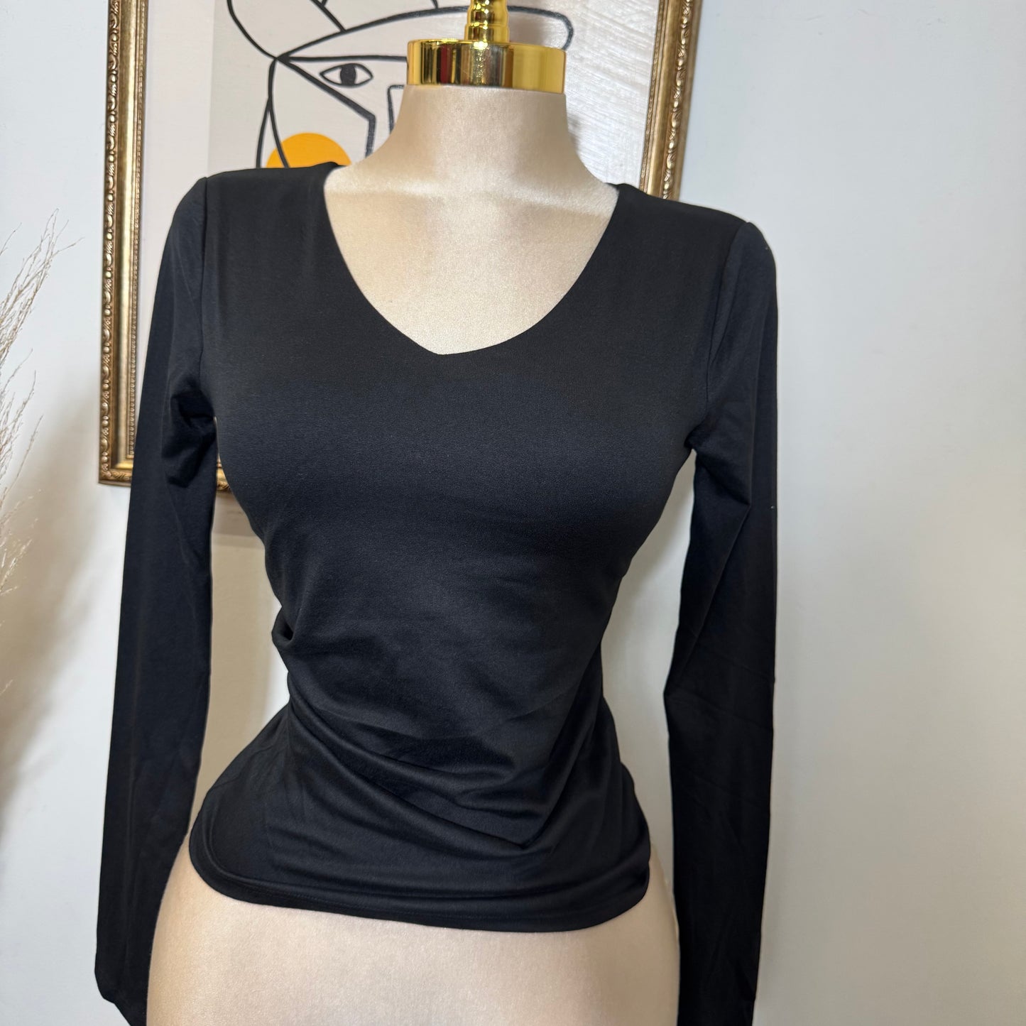 Ruched V-Neck Long Sleeve Double Layered Top-Black