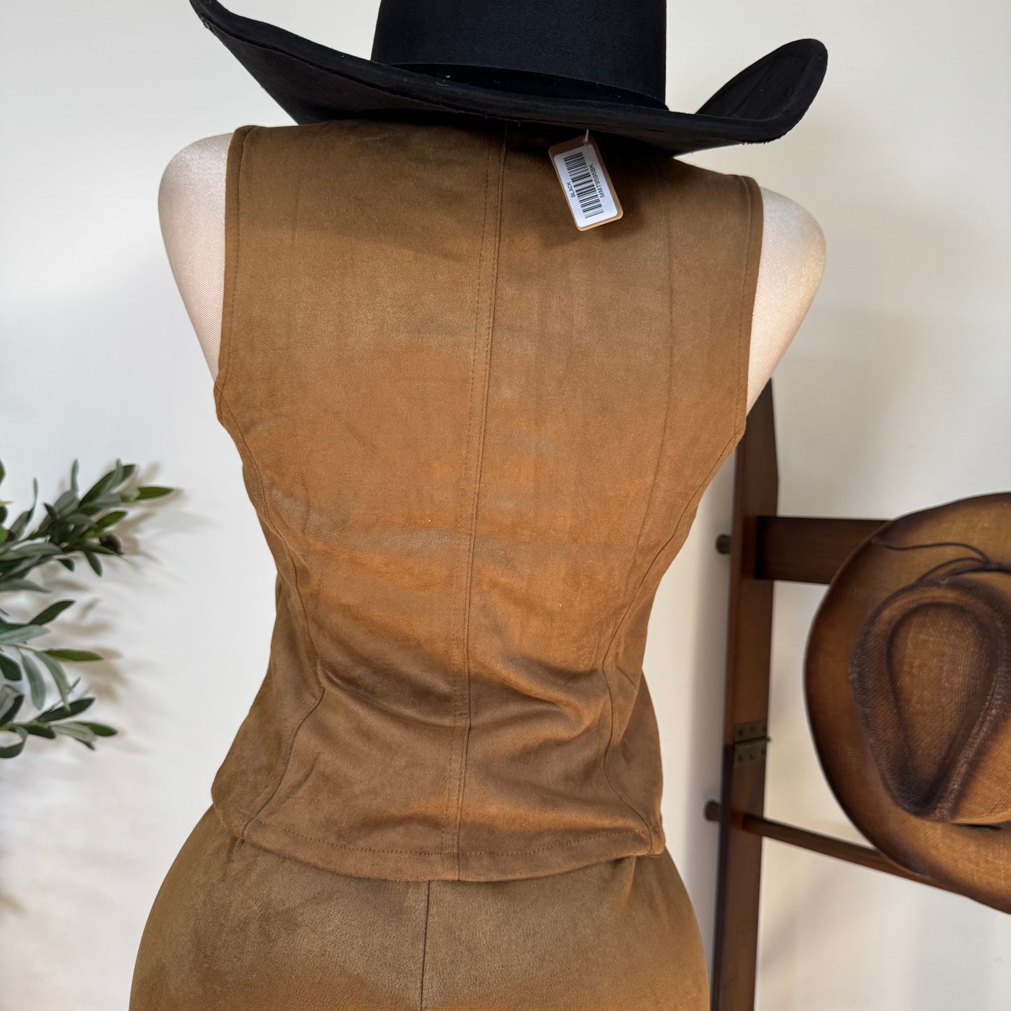 Suede Vest-Tan