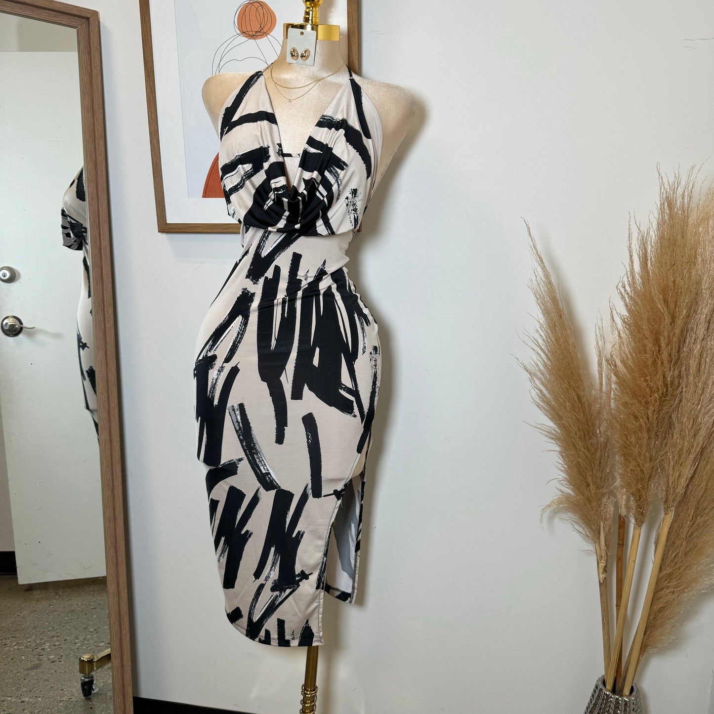 Venechia Cowl Open Slit Dress-Black/White1