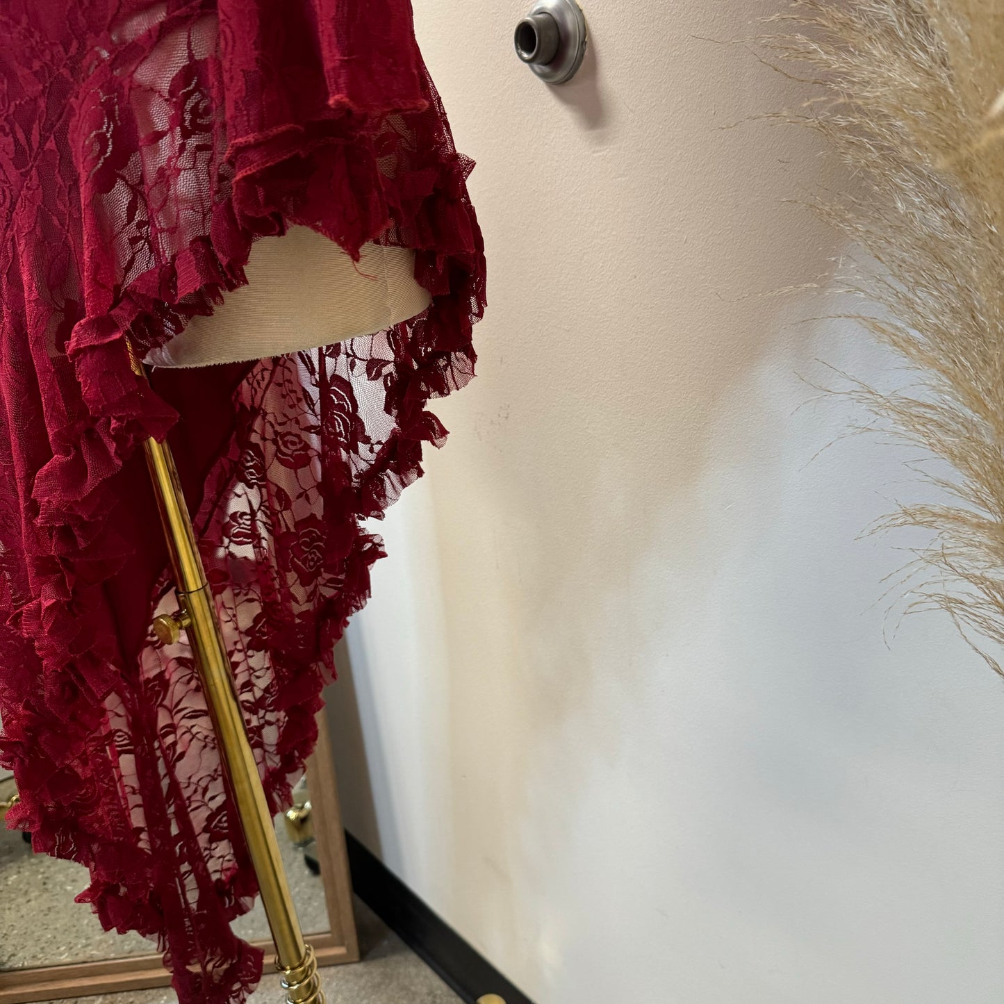 Off Shoulder Lace Dress-Burgundy