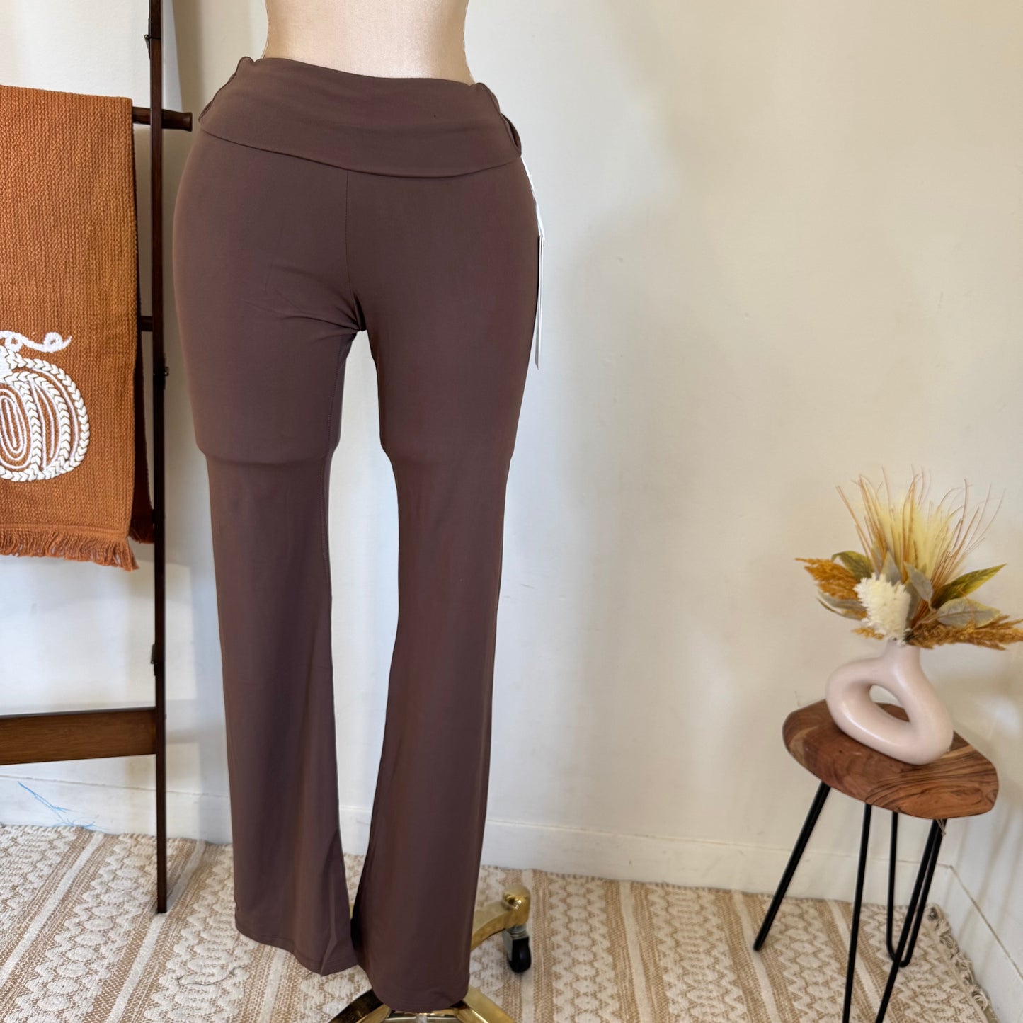 Flare Leggings-Brown