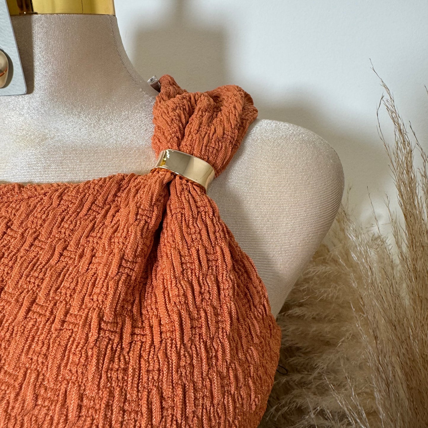 Metak Trim Textured Top-Orange