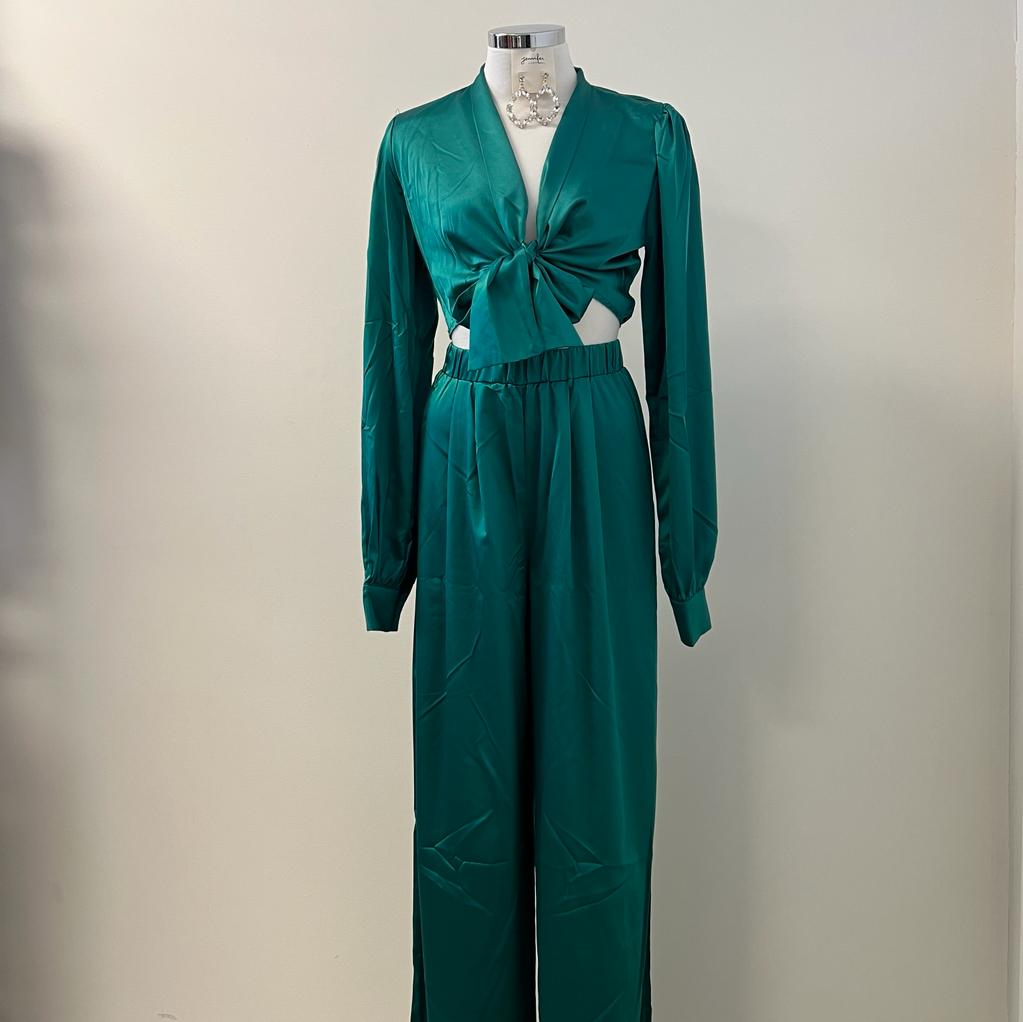 Lisa Satin 2 pc Set