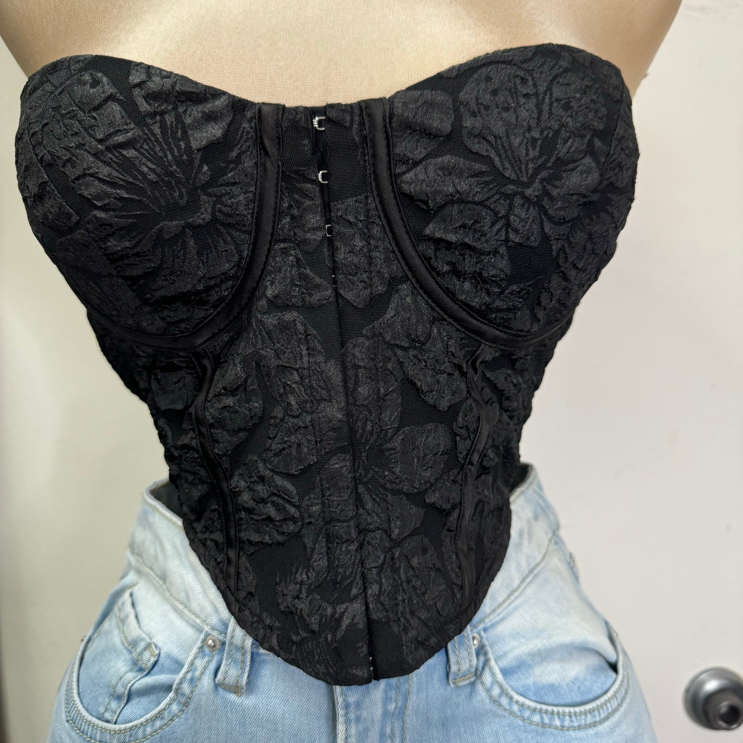 Floral Jacquard Knit Corset Top-Black