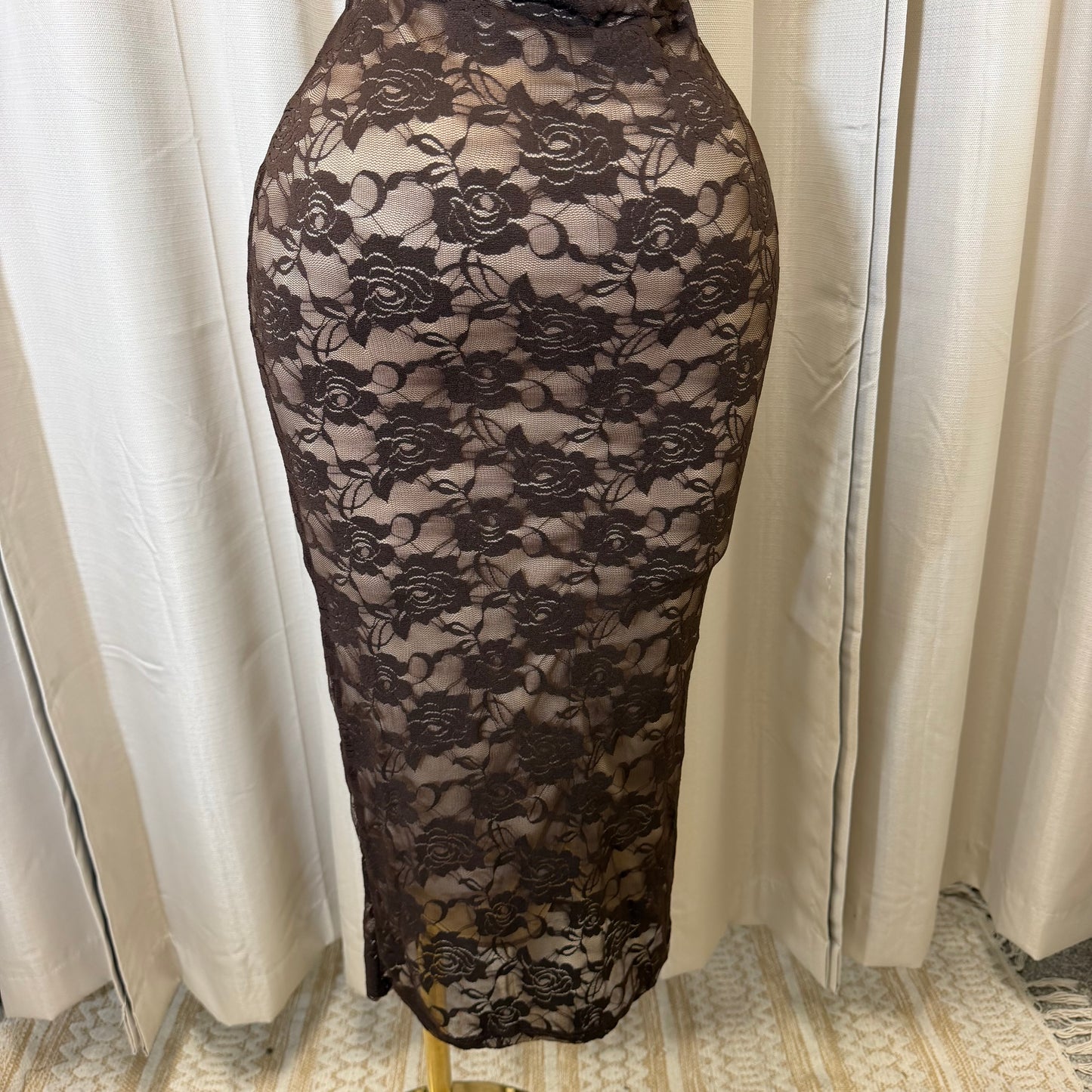 Halter back Tie Open back lace midi Dress-Brown
