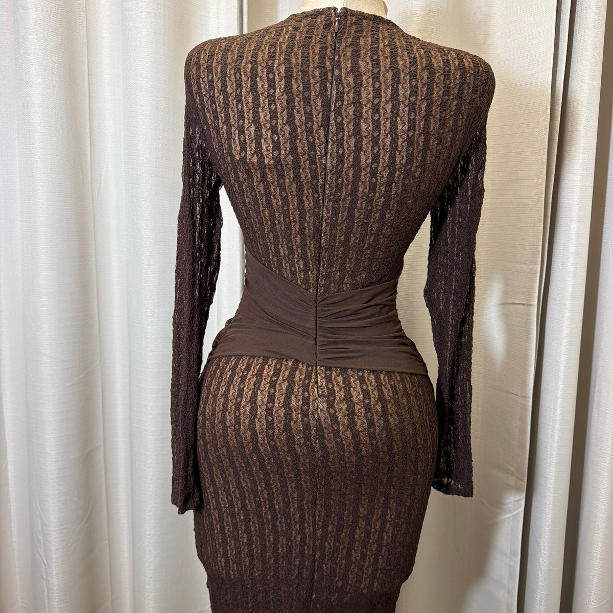 Vneck Lace Midi Dress with twist waist-Brown