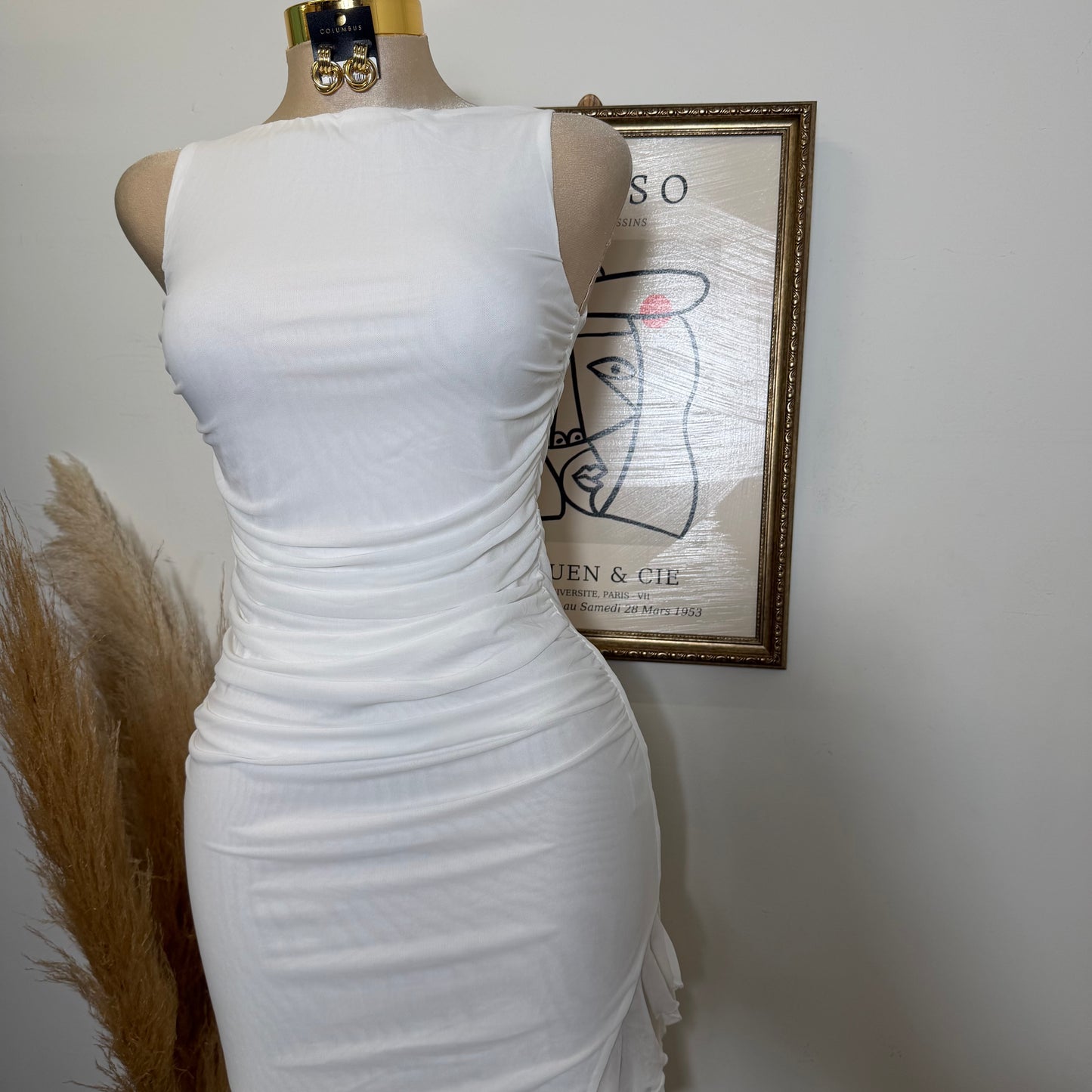 Elegant Ruched Silit Maxi Dress-Ivory