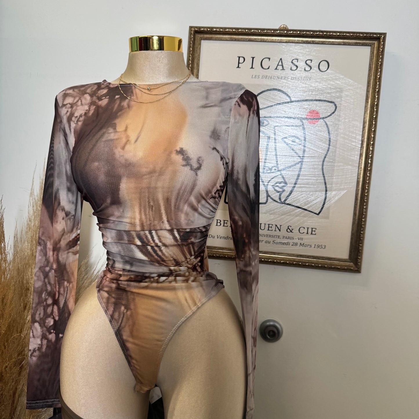 Round Neck Long sleeve Sleeve Bodysuit-Brown Multi