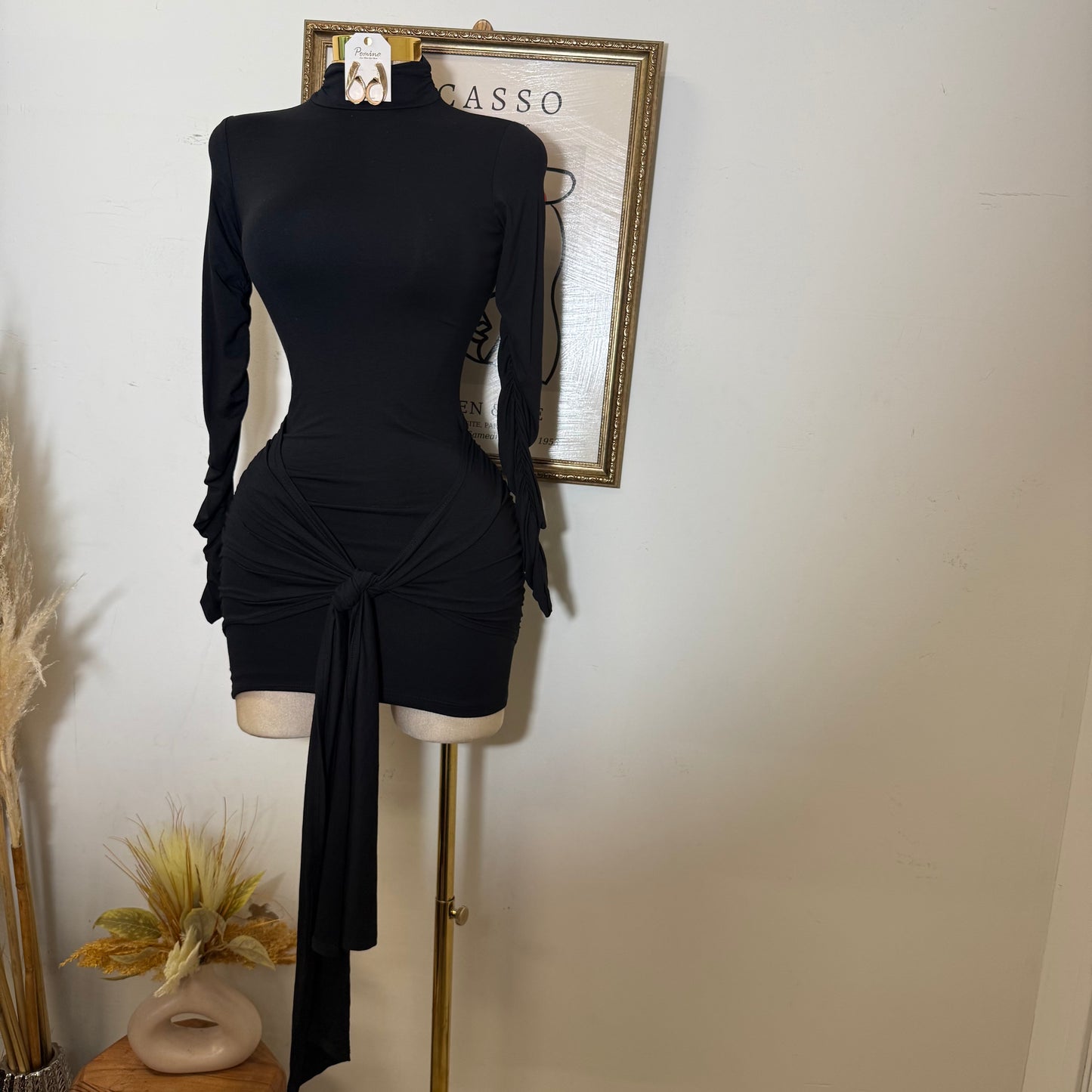 Long Sleeve Front Tie Mini Dress-black