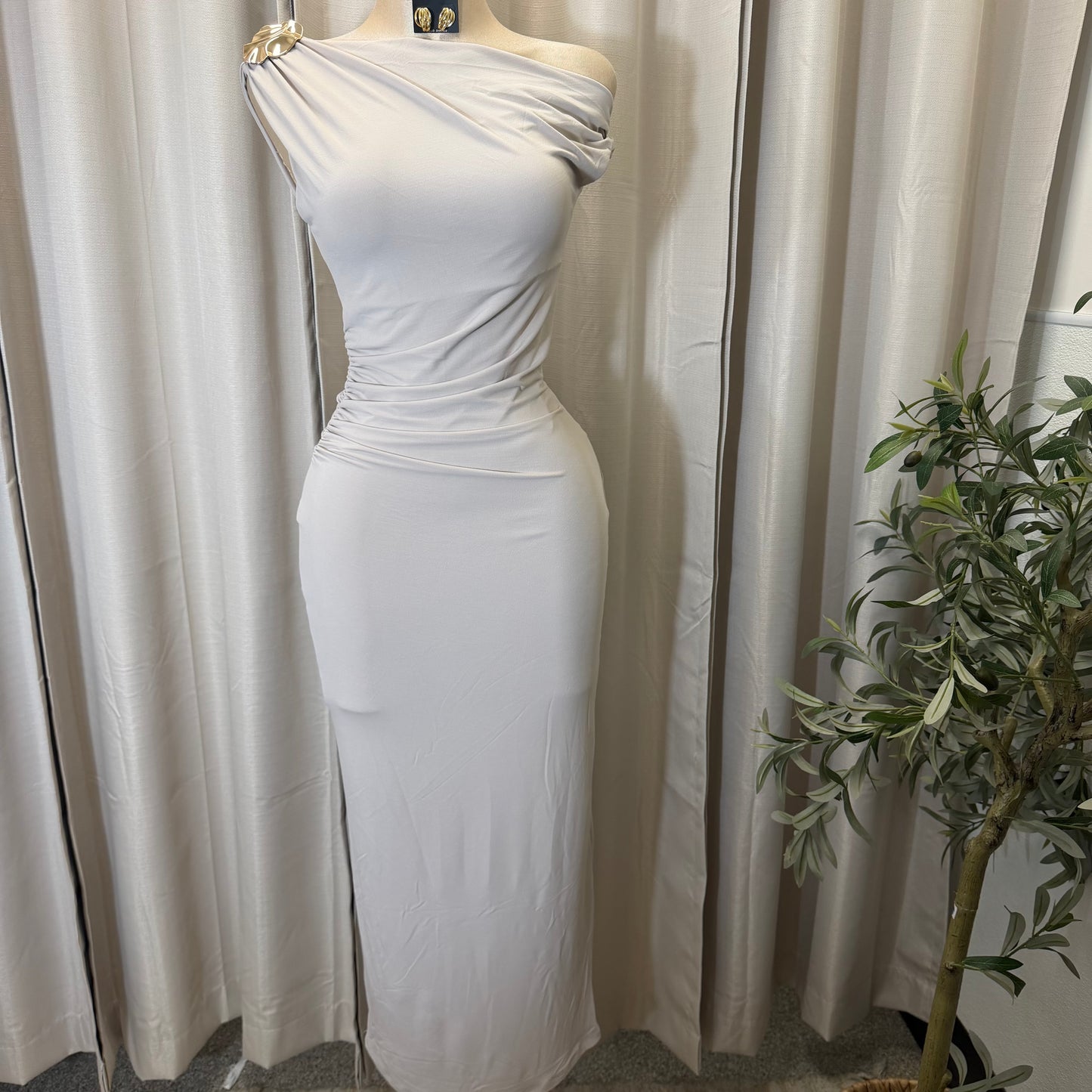 Asymmetric shoulder Gold Detail-Mocha/Brown