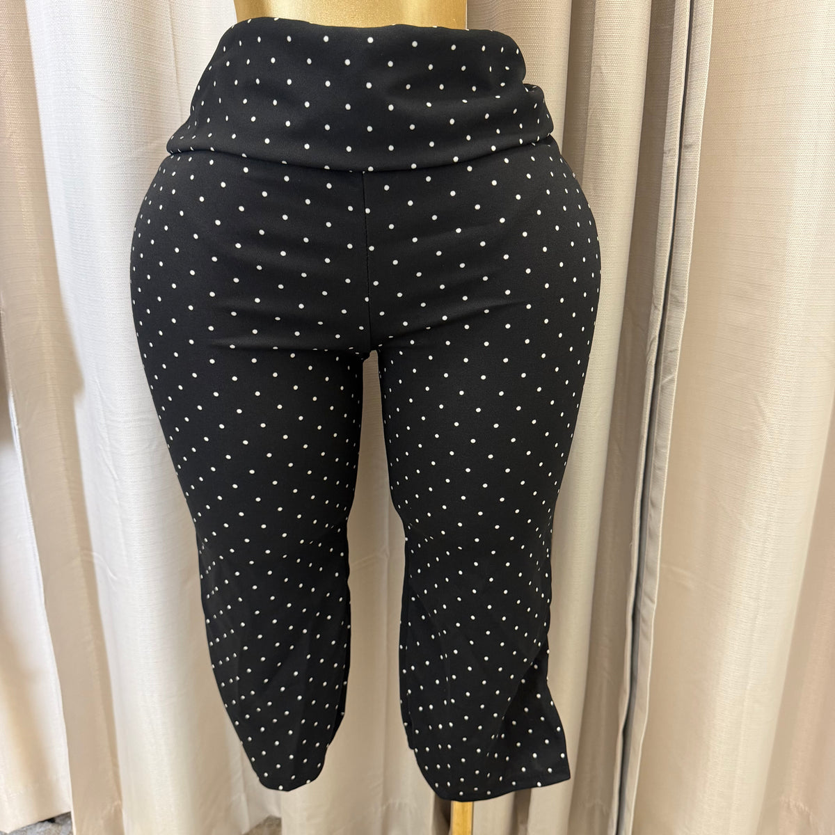 PL-Capri Polka Dot-Black/White
