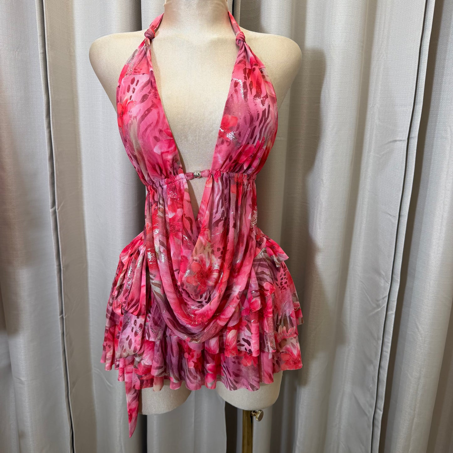 Halter Open back Top Mini skirt set-Pink