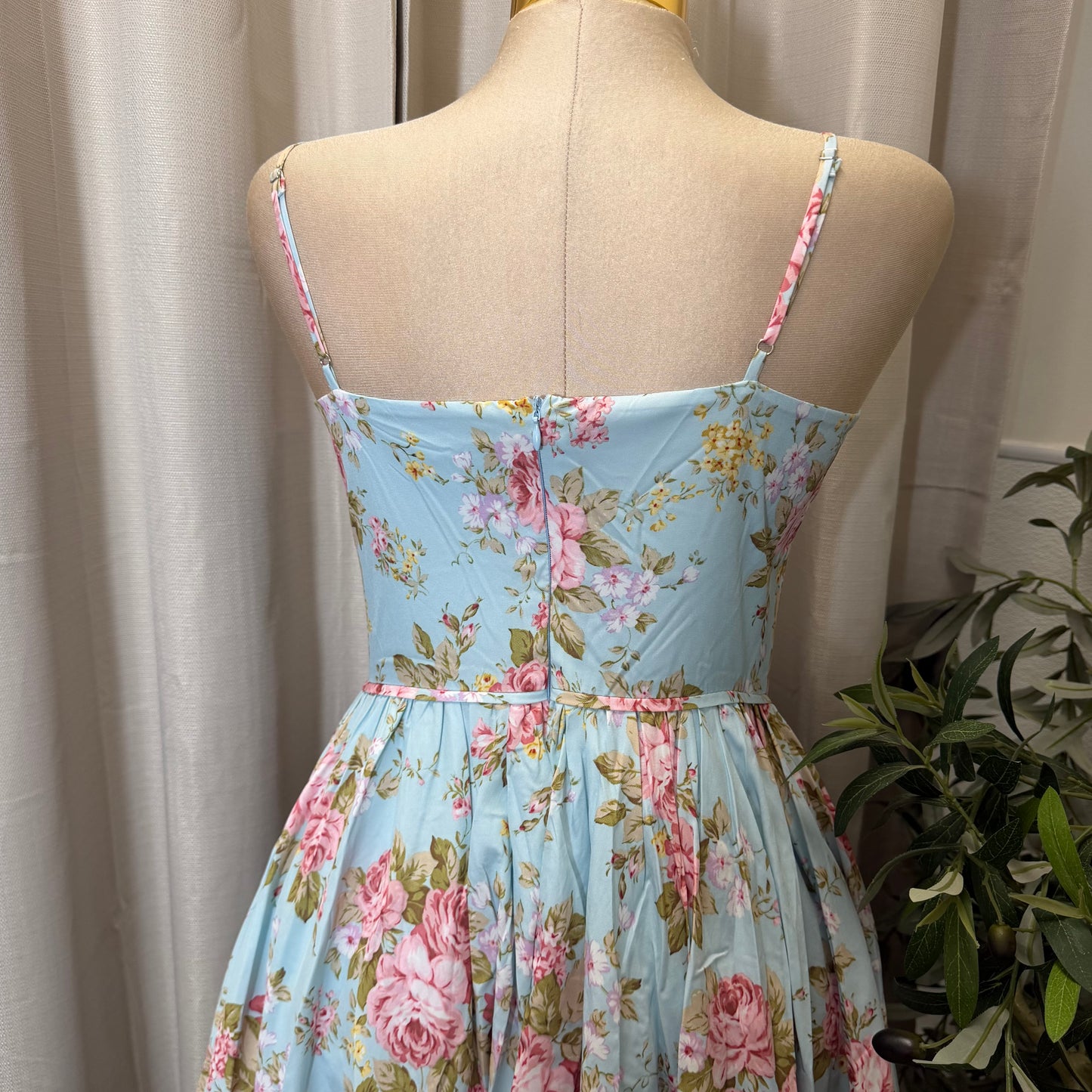 Floral Print Adjustable Straps Loose Maxi Dress-Light blue