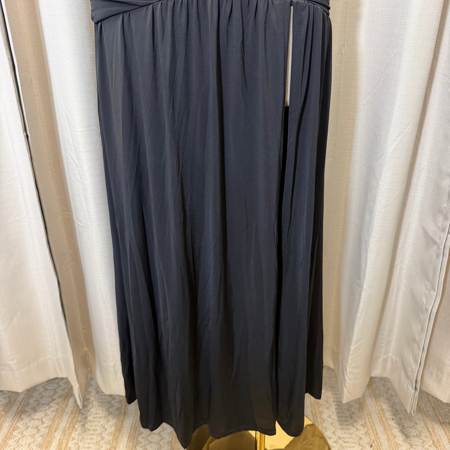 Halter Plunging Neckline Ruched Maxi Dress-black