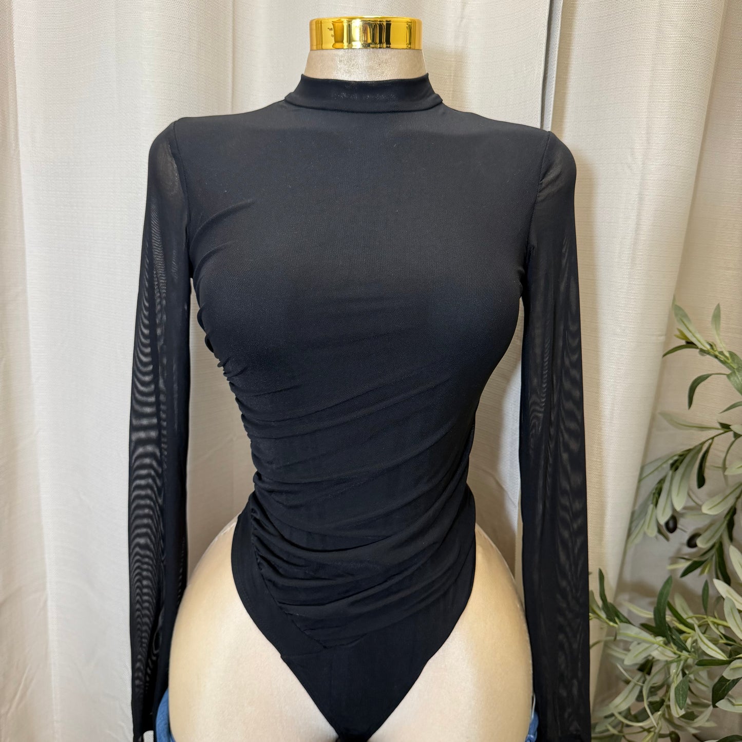 LONG SLEEVE MOCK NECK BODYSUIT- Black