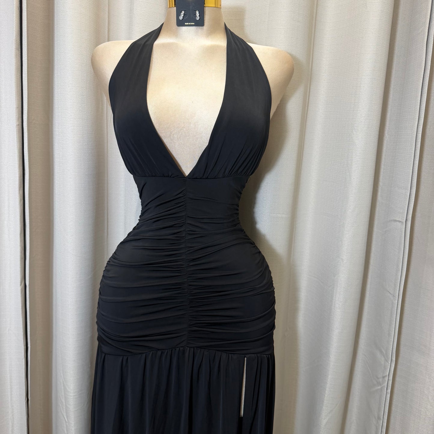 Halter Plunging Neckline Ruched Maxi Dress-black