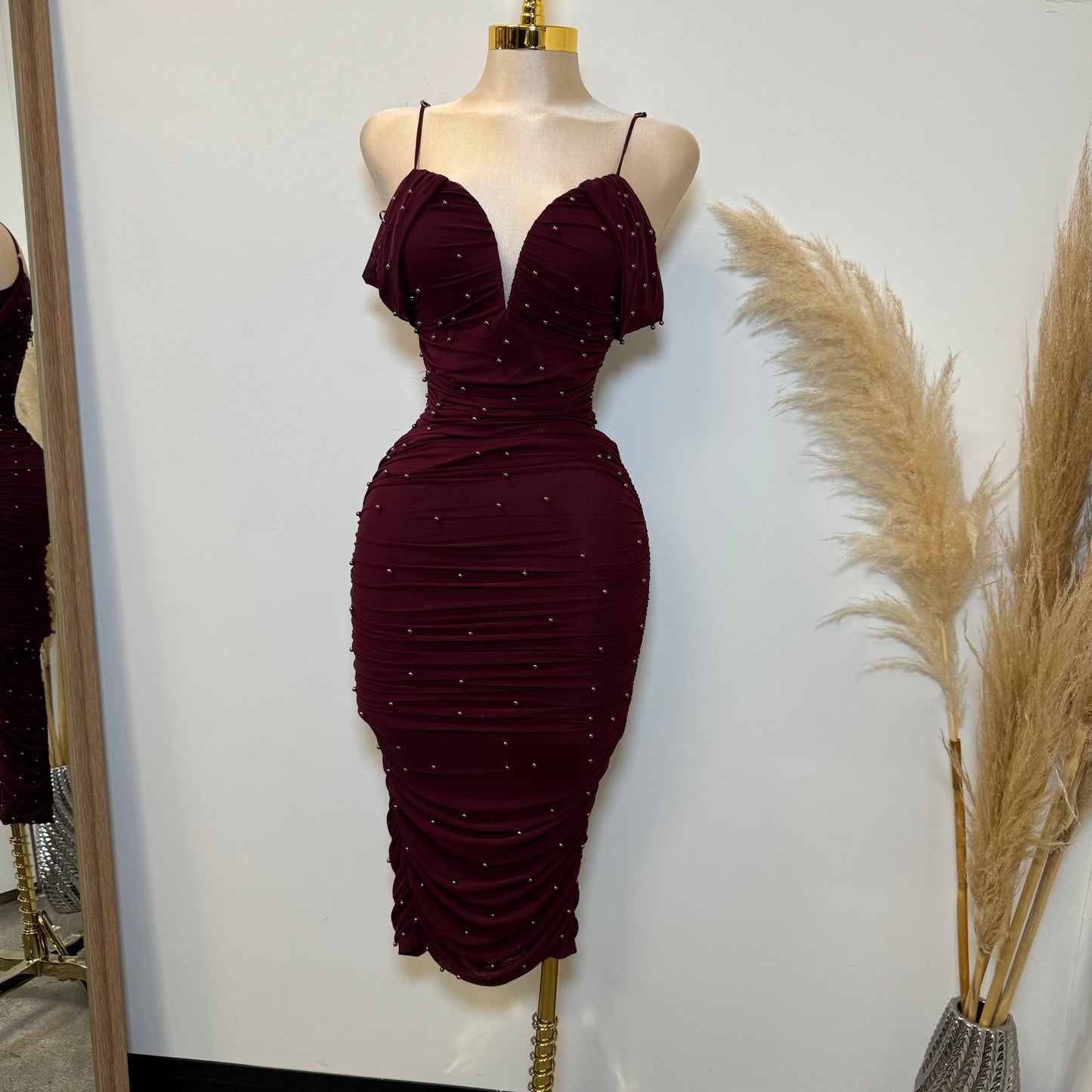 Aria Pearl Midi Dress- Burgundy