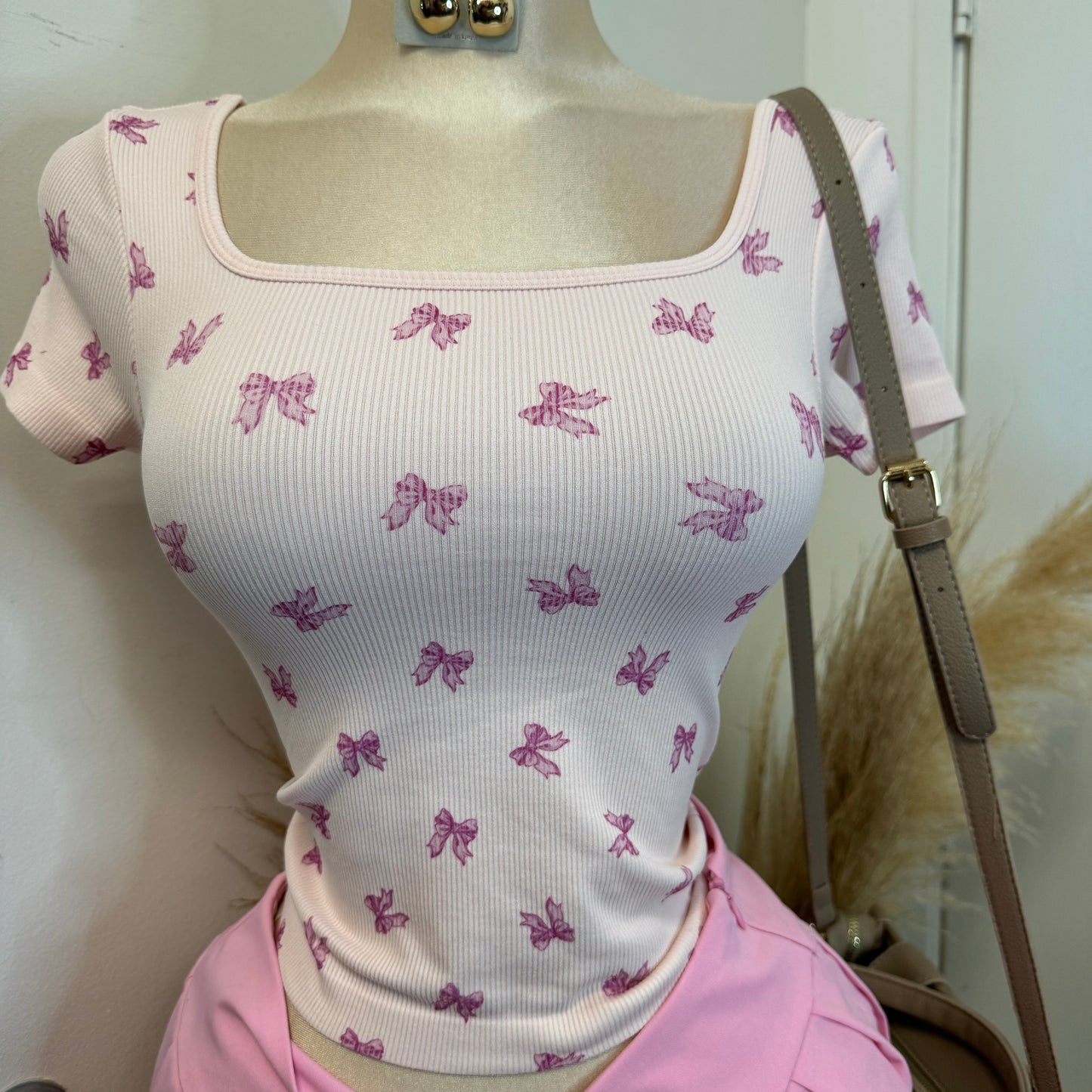 Bow Square Basic Top-Pink