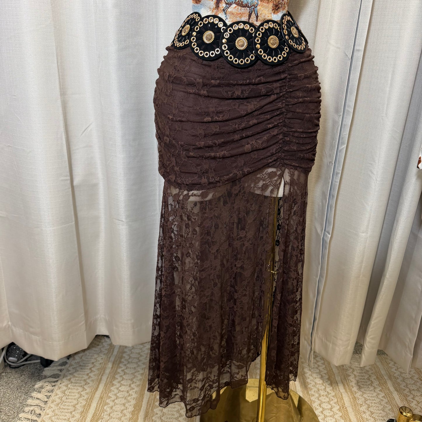 Lace Open slit Maxi Skirt-brown
