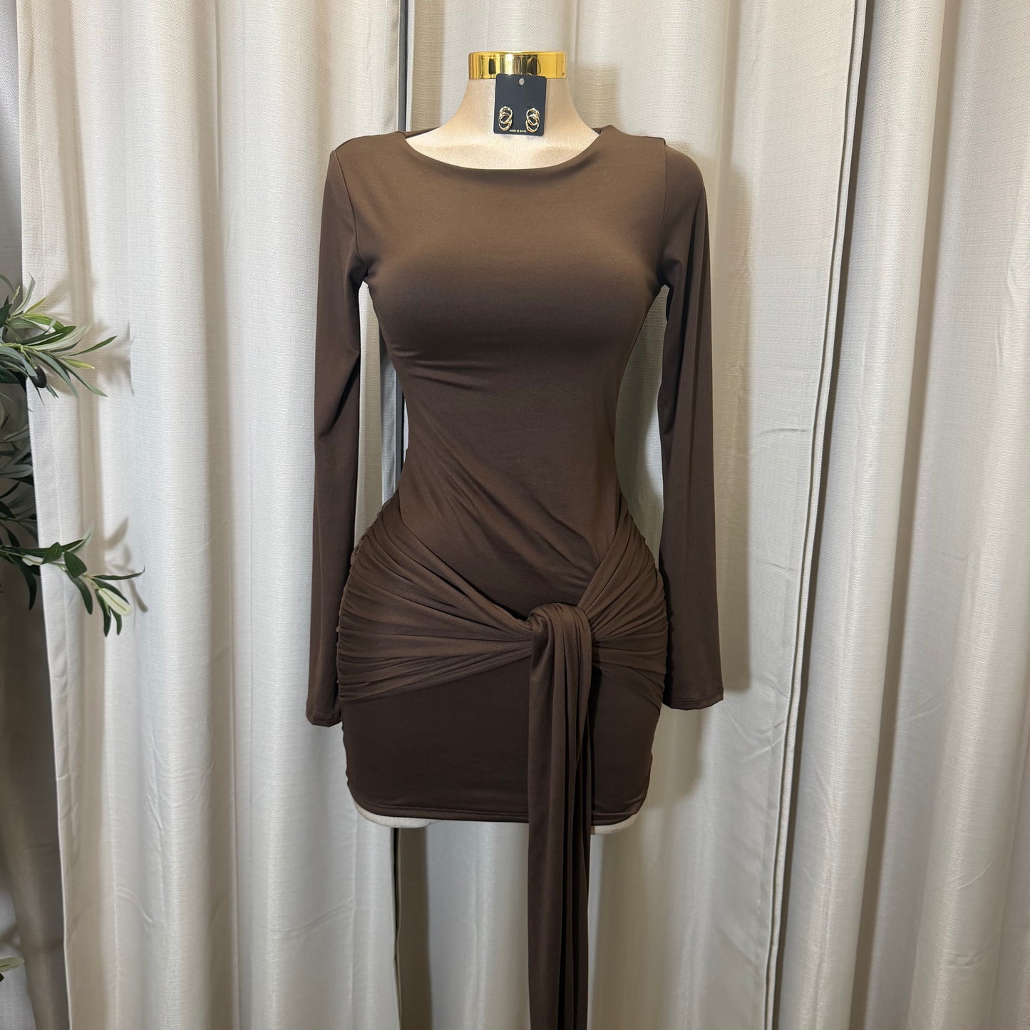 Long sleeve Dress with front Detail-Brown