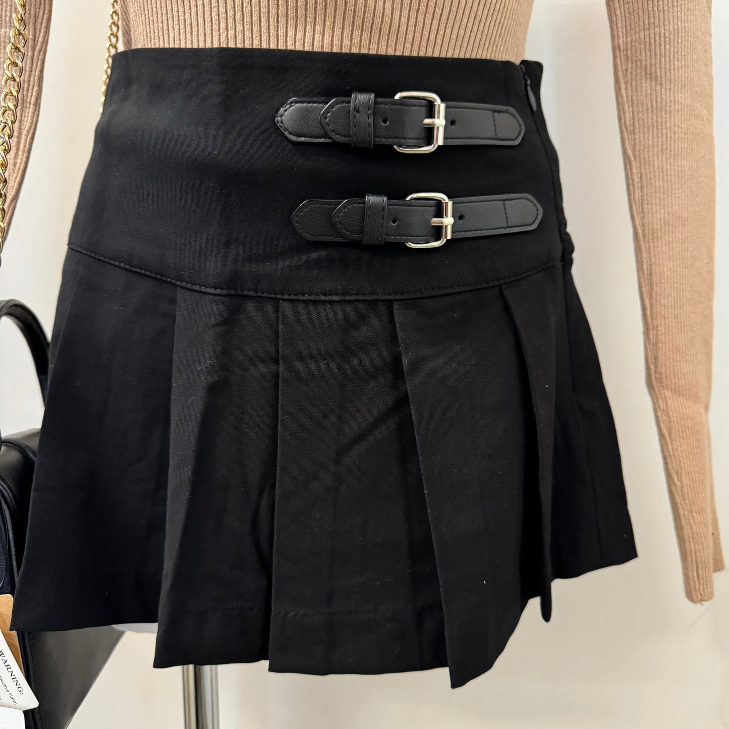 Kiana Mini Skirt-Black