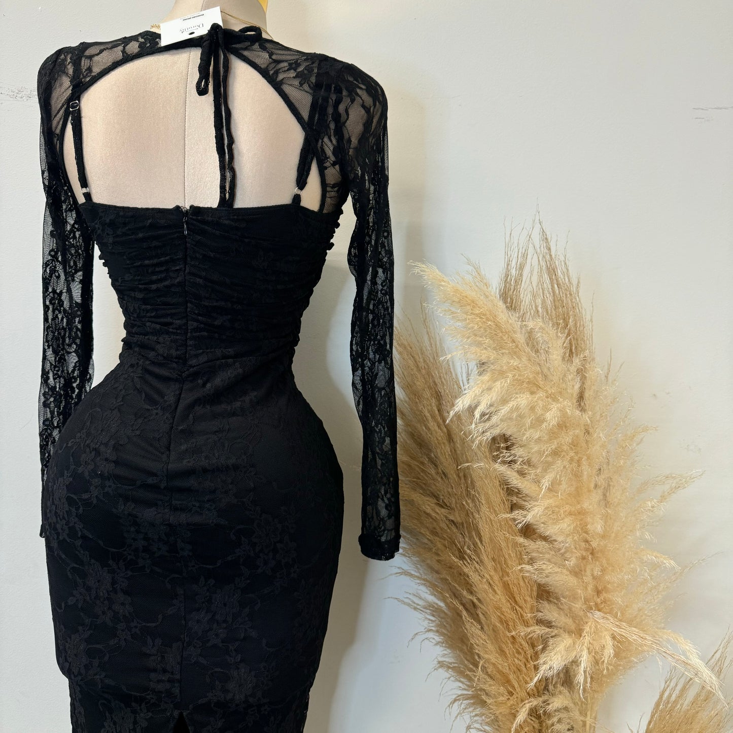 Aimara Lace Long Sleeve  Dress-black