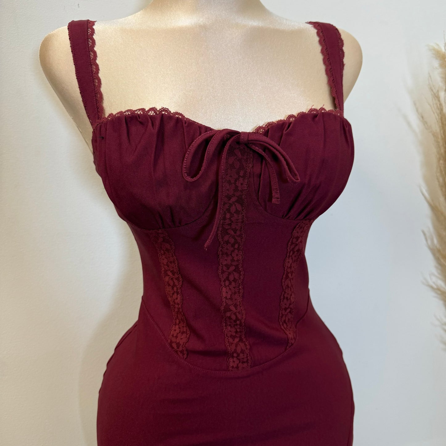 Hera Lace Trim Mini Dress-Burgundy