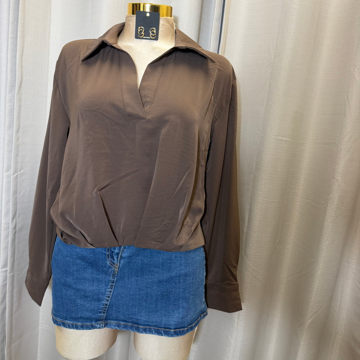Long sleeve Satin Top-Cocoa