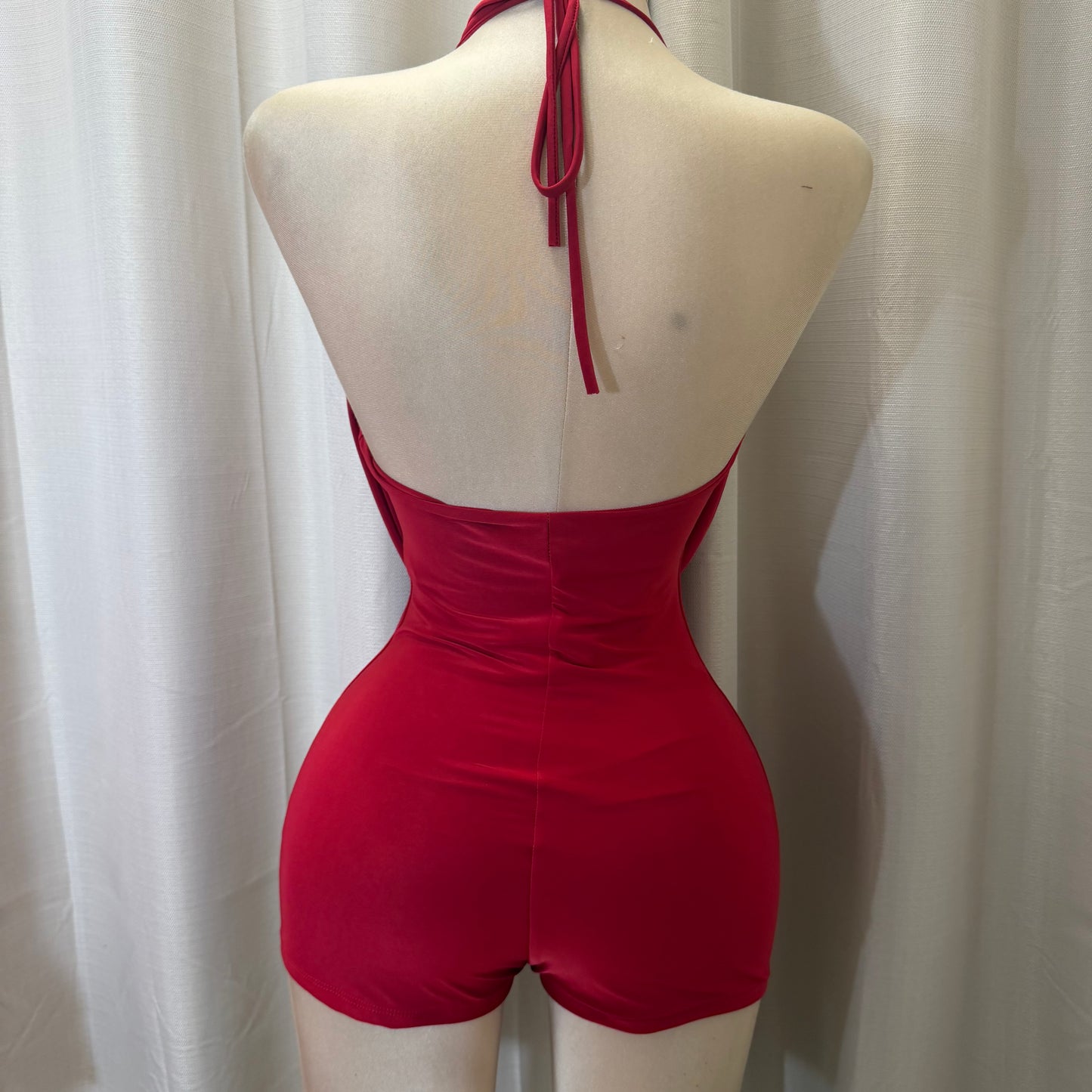 Sleeveless halter cowl Neck Romper-Red