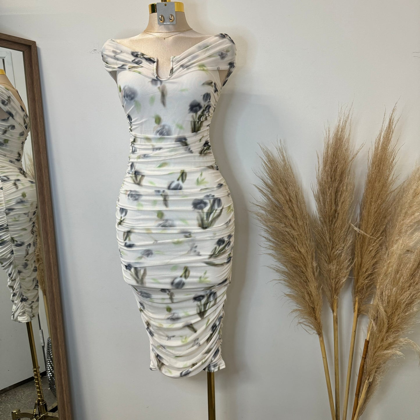 Spring Off shoulder Dress-Cream Multi