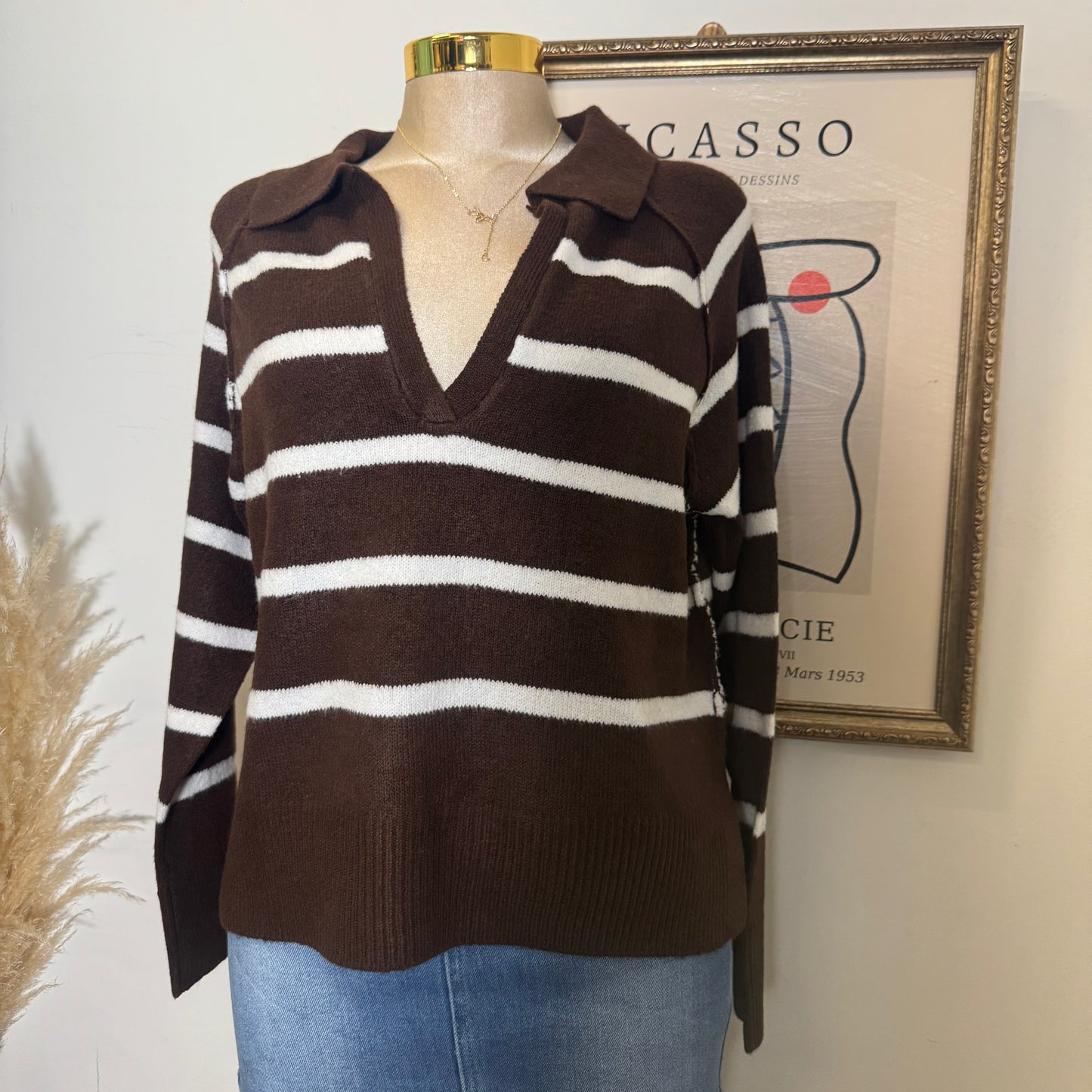 V Neck Stripe Polo Sweater-Brown